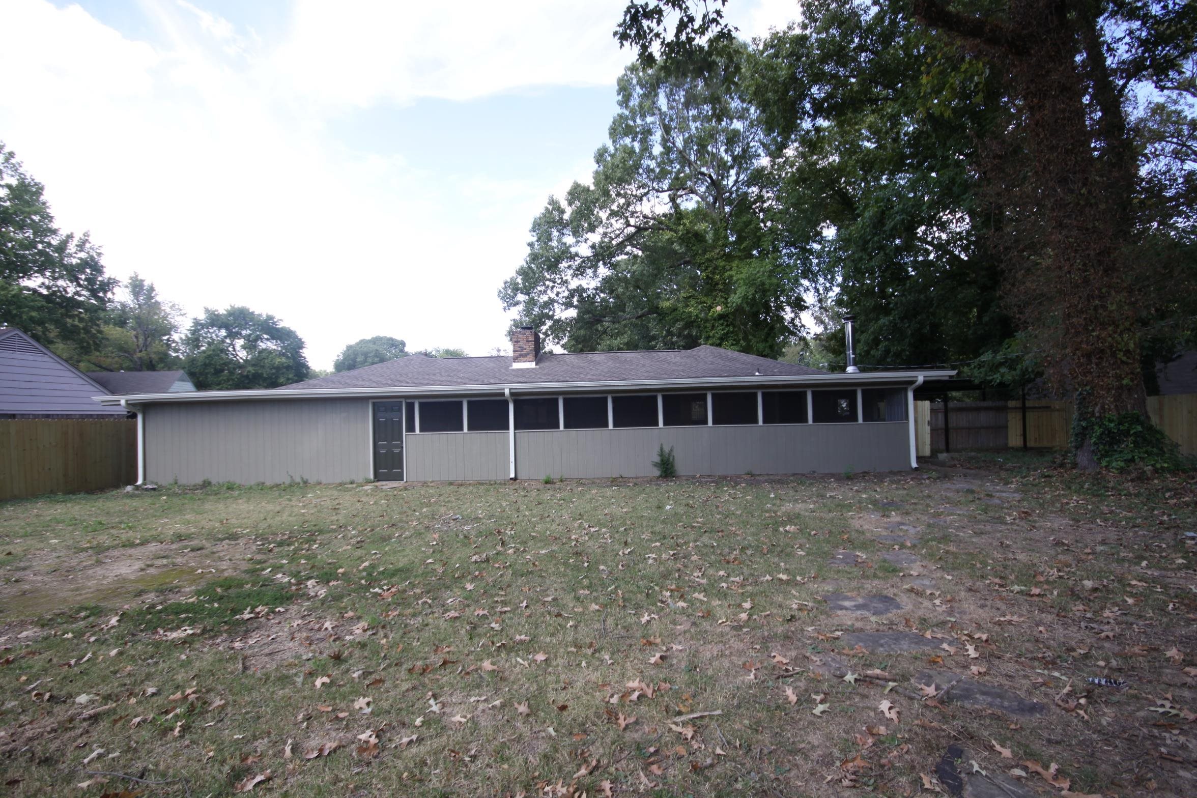 4795 Rolling Meadows Dr Property Photo 4
