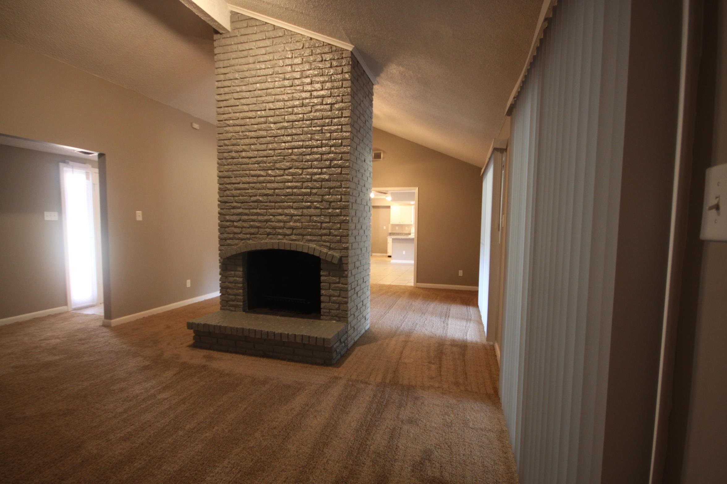 4795 Rolling Meadows Dr Property Photo 7