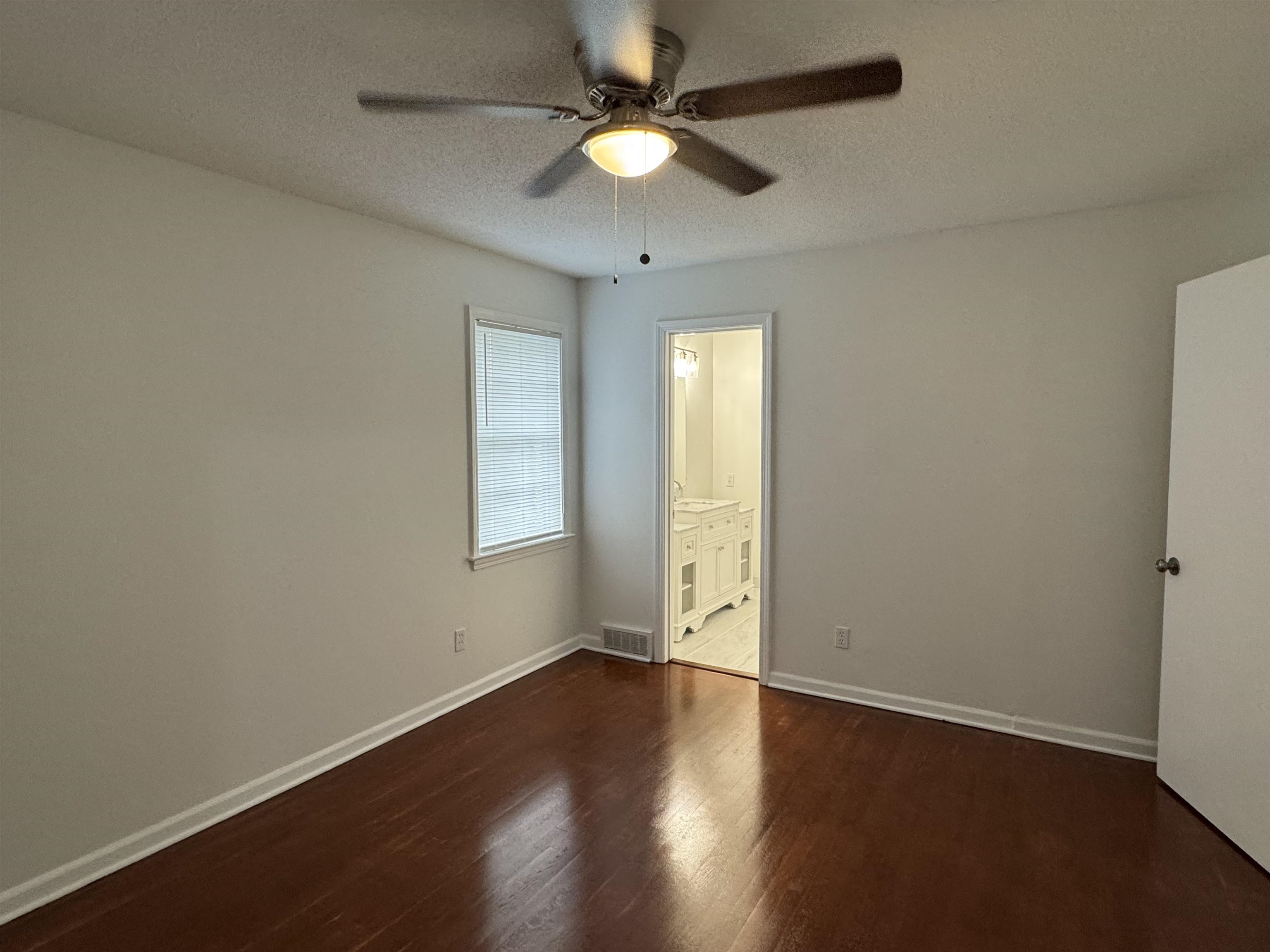 3612 Hazelhedge Dr Property Photo 22