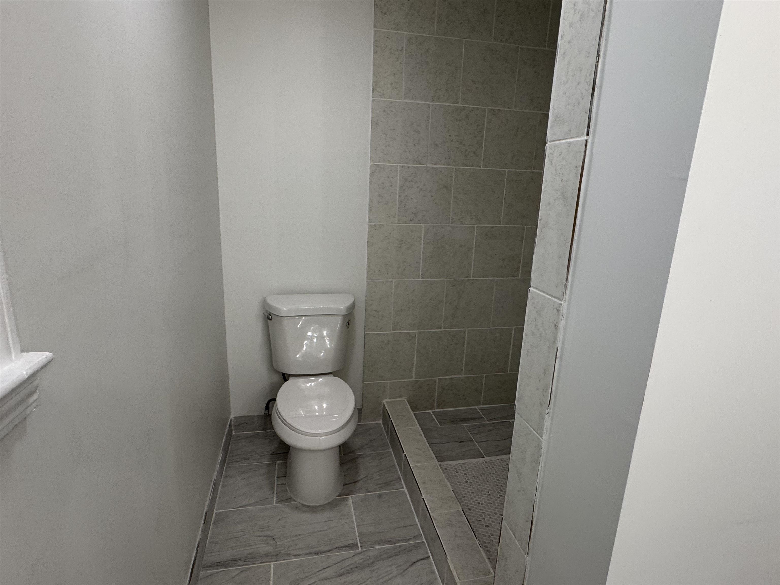 3612 Hazelhedge Dr Property Photo 24