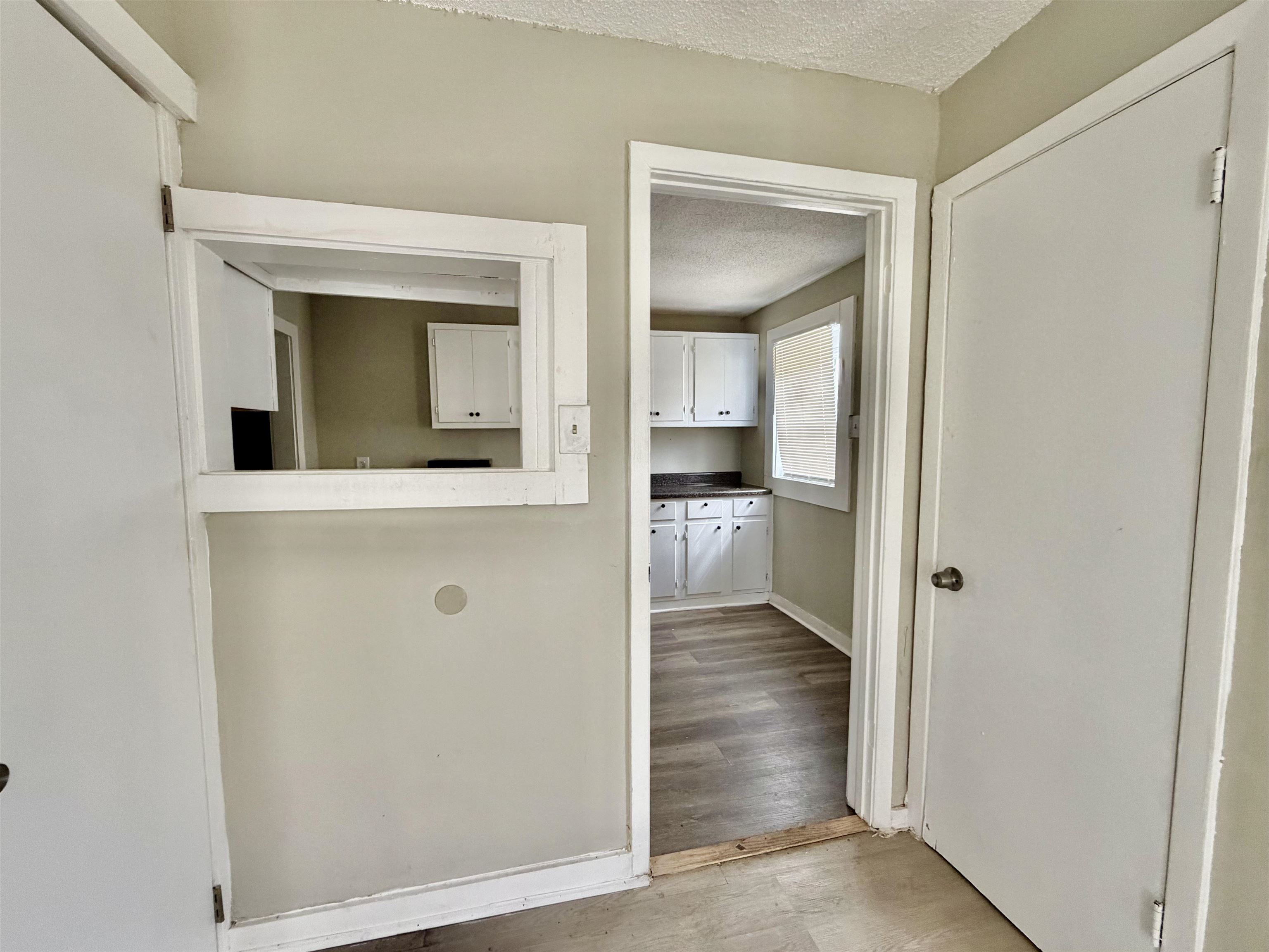 1448 Menager Rd Property Photo 3