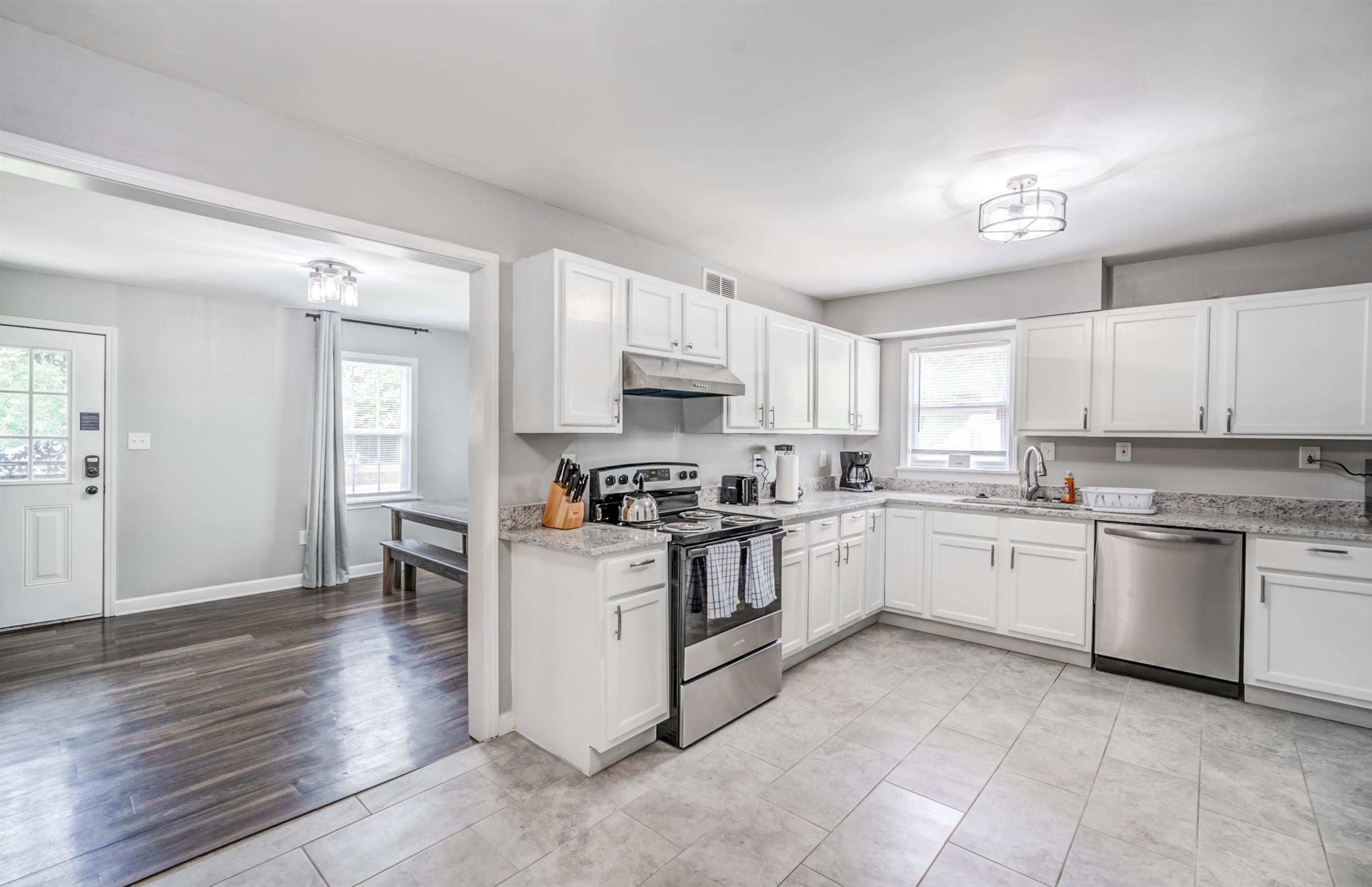 989 S Whitehaven Park Cir Property Photo 14
