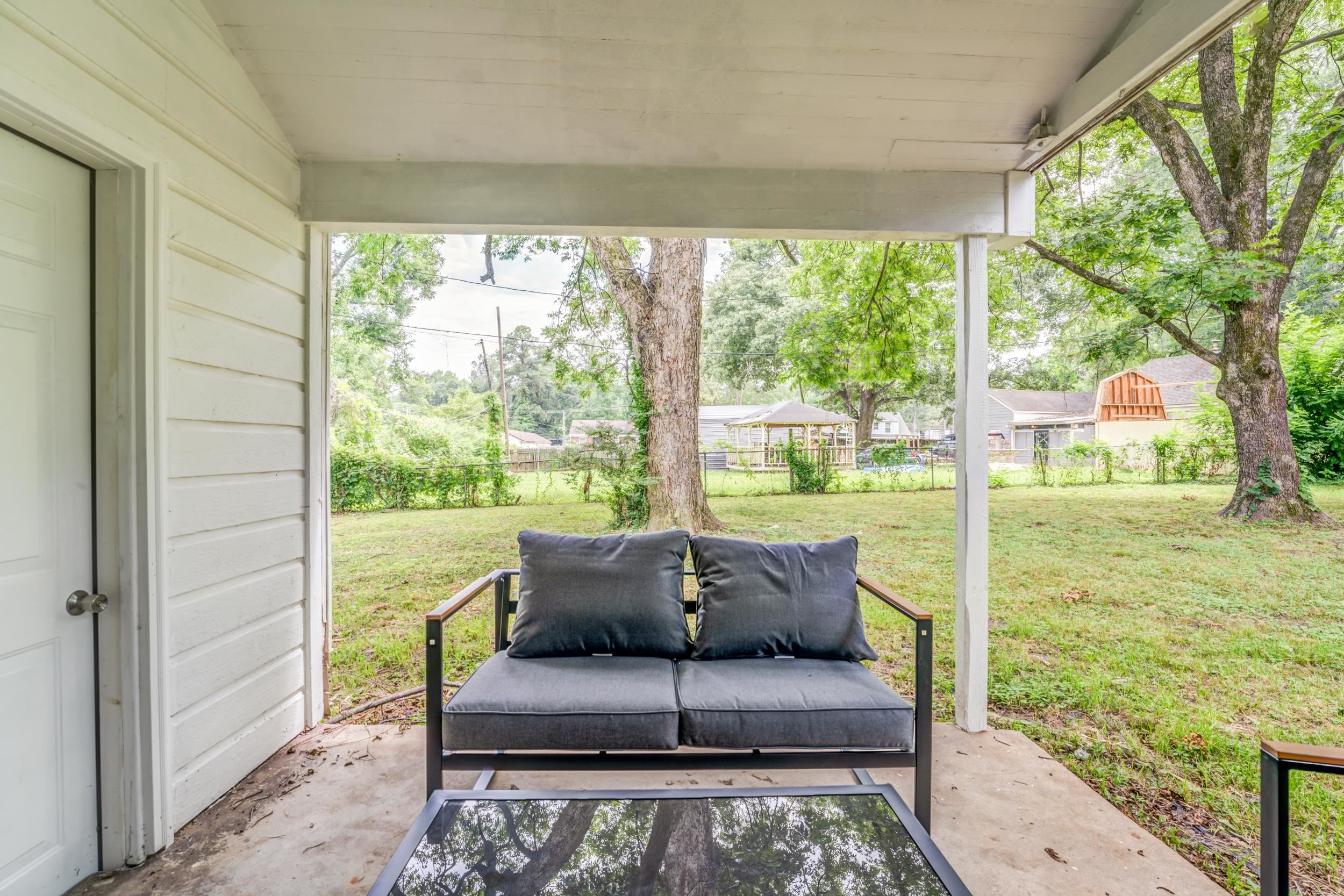 989 S Whitehaven Park Cir Property Photo 33