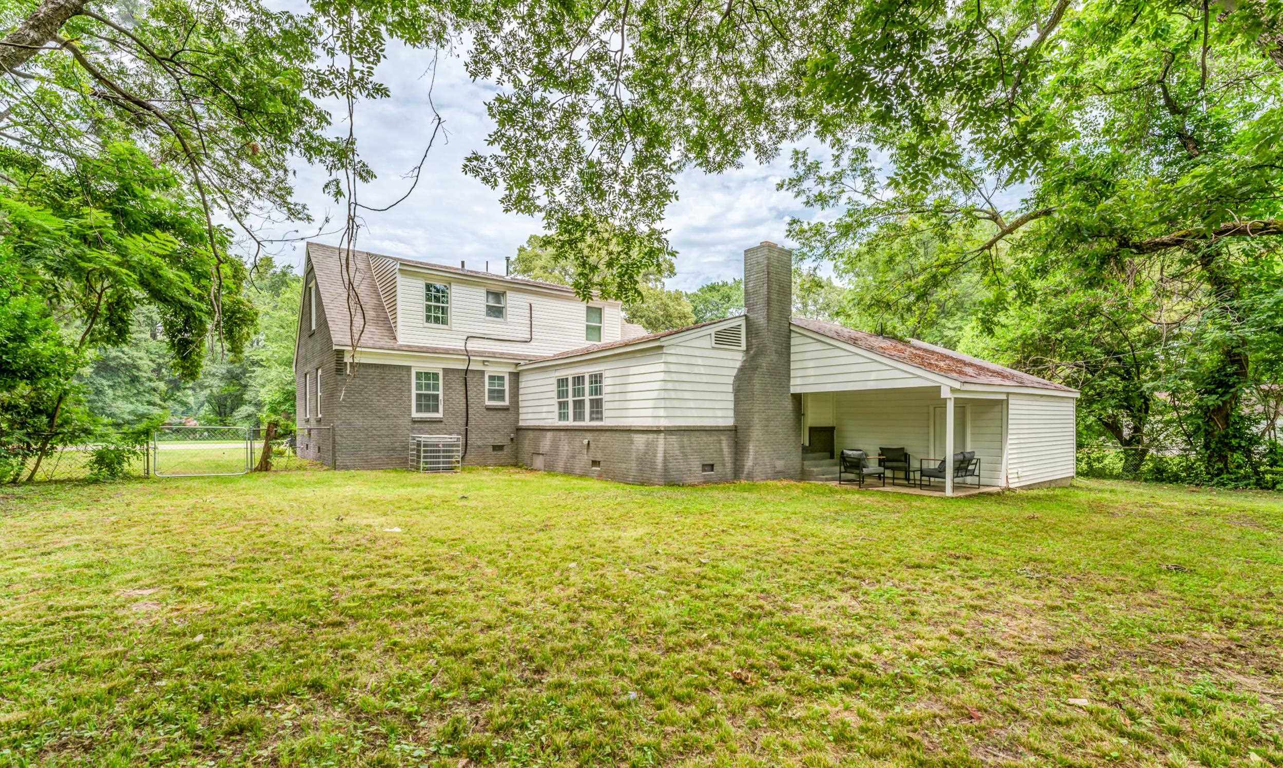 989 S Whitehaven Park Cir Property Photo 38
