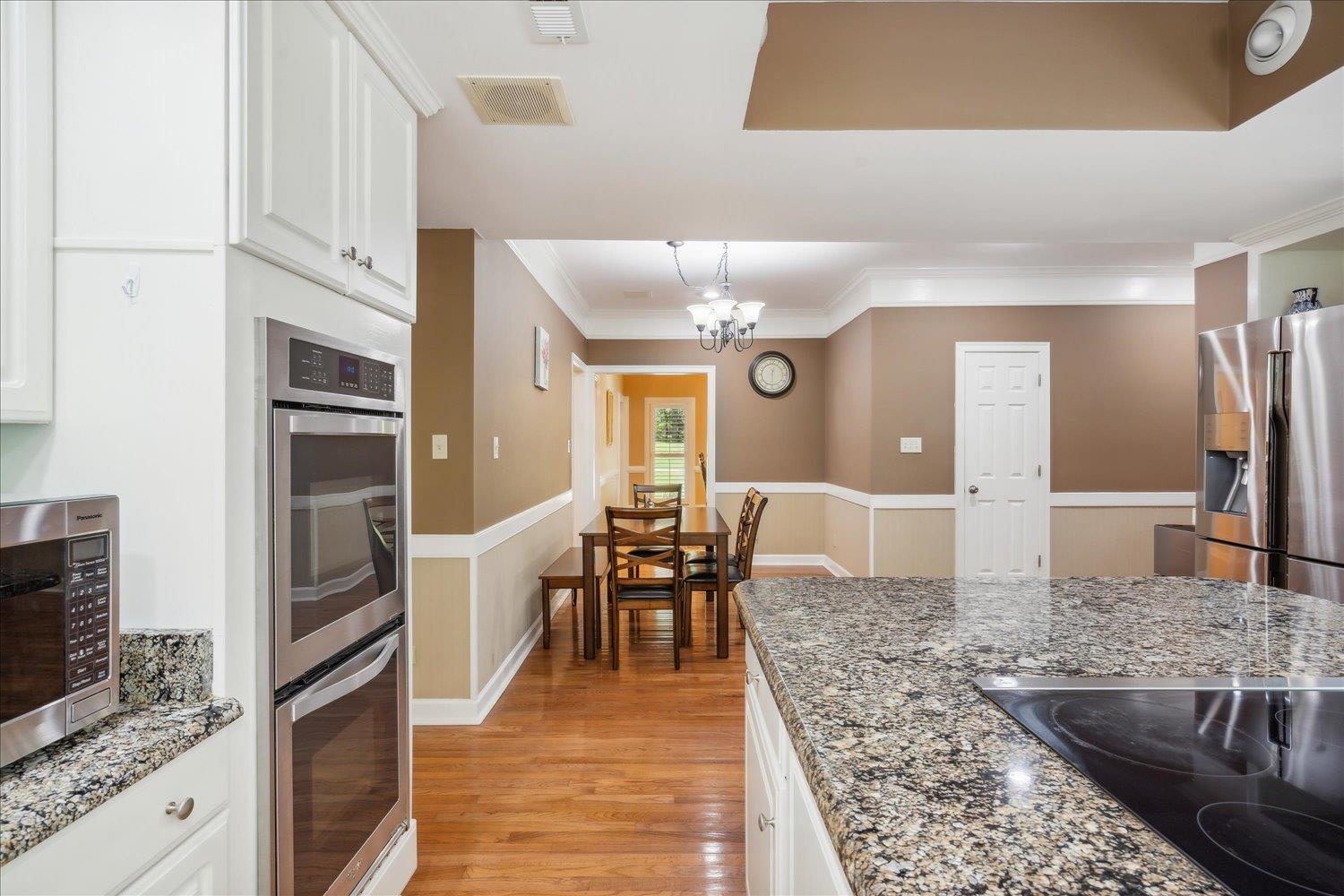9280 Ellen Davies Dr Property Photo 15