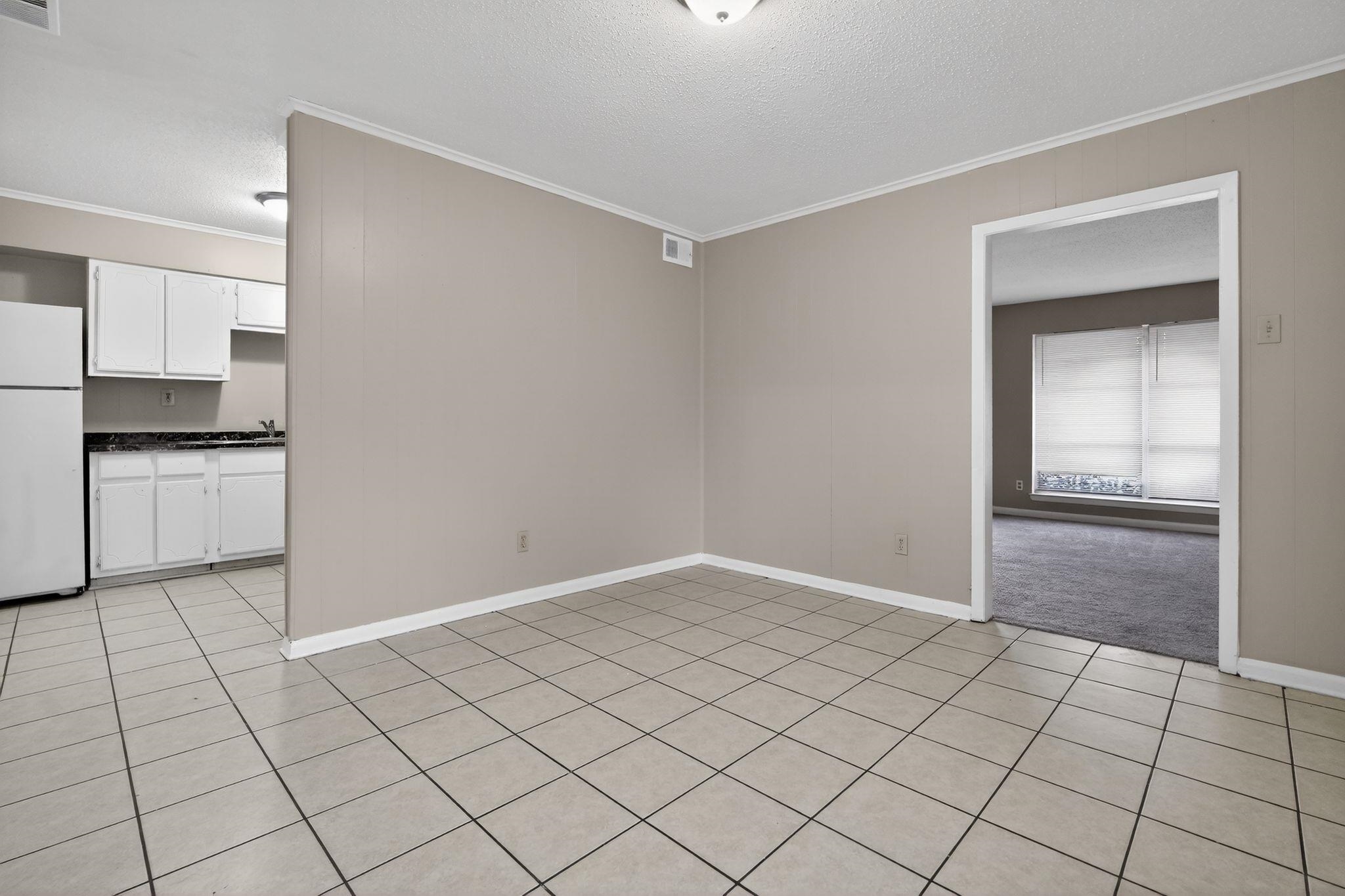 4566 Weaver Rd Property Photo 6