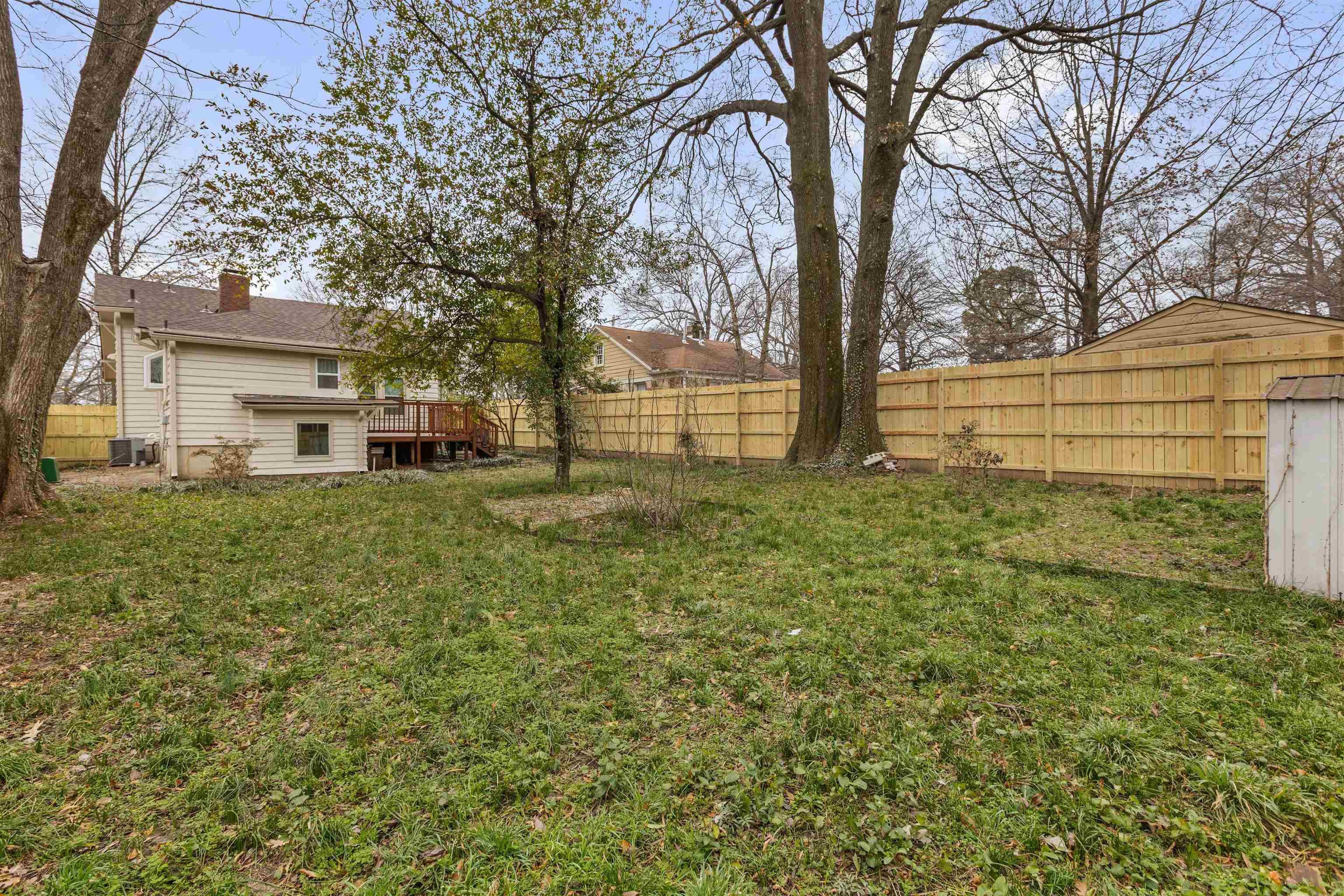 2586 School Ave E Property Photo 24
