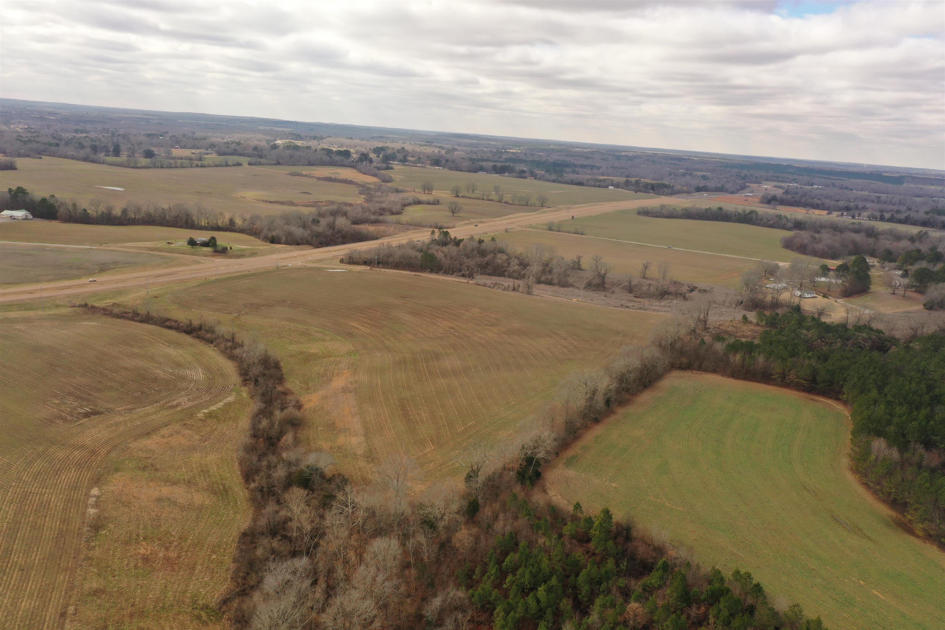 02 64 Hwy Property Photo 2