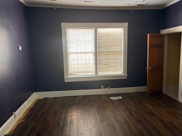 104 E Gholson Ave Property Photo 3