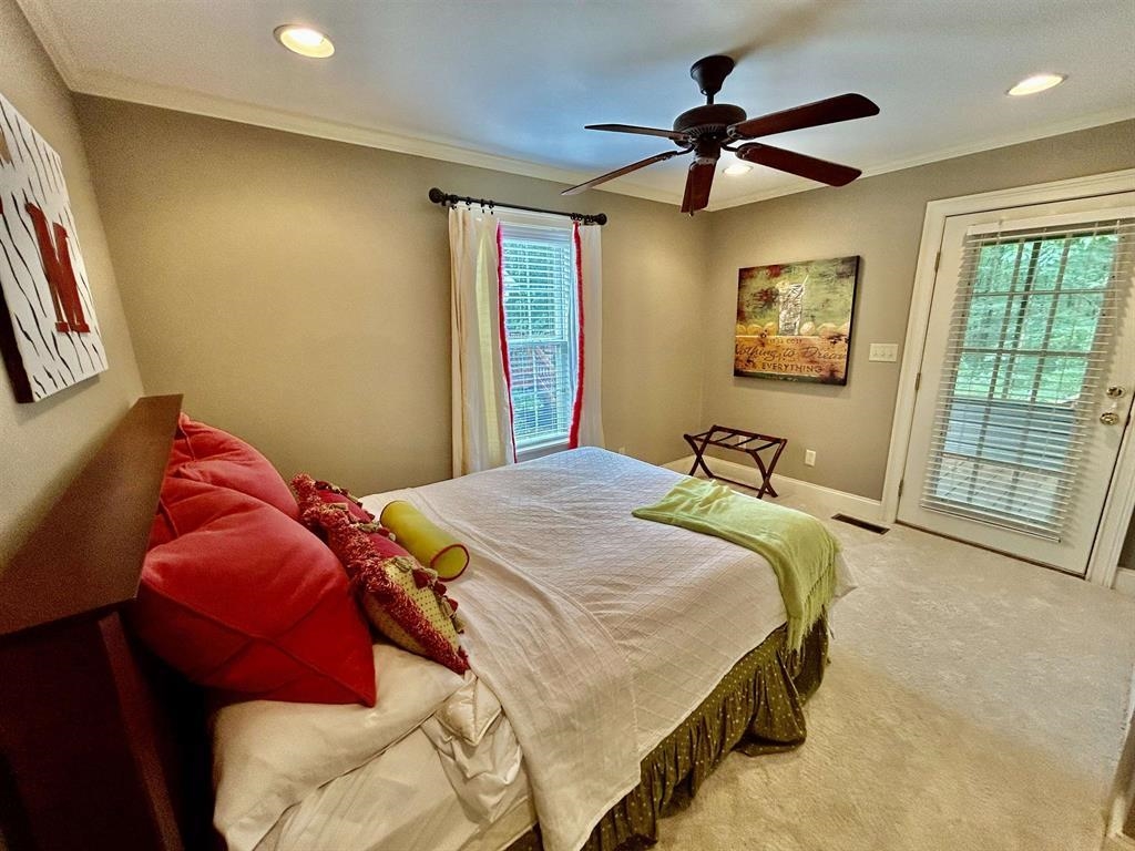 20 Betty Blvd Property Photo 7