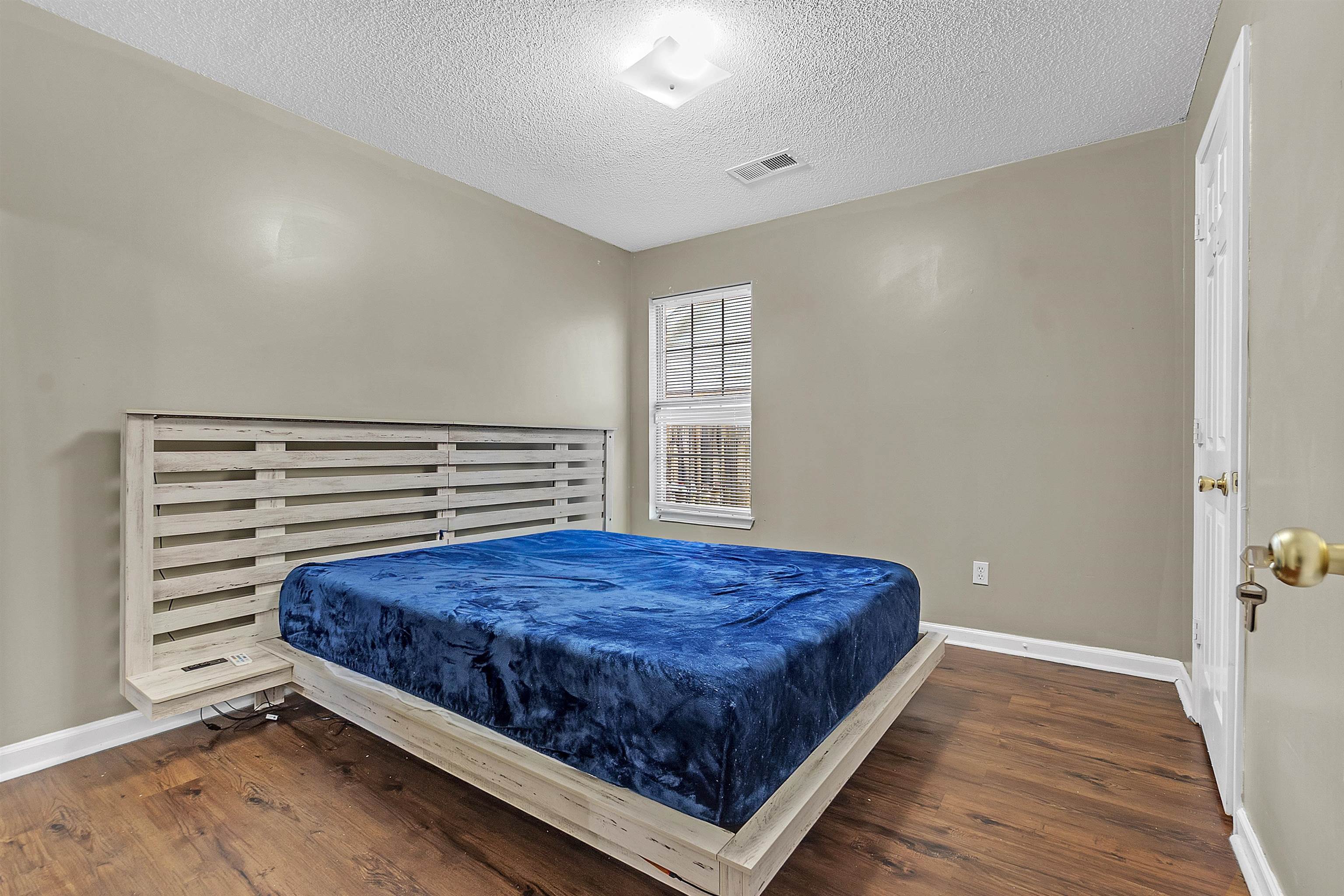 1475 Goodlett Grove Cv Property Photo 6