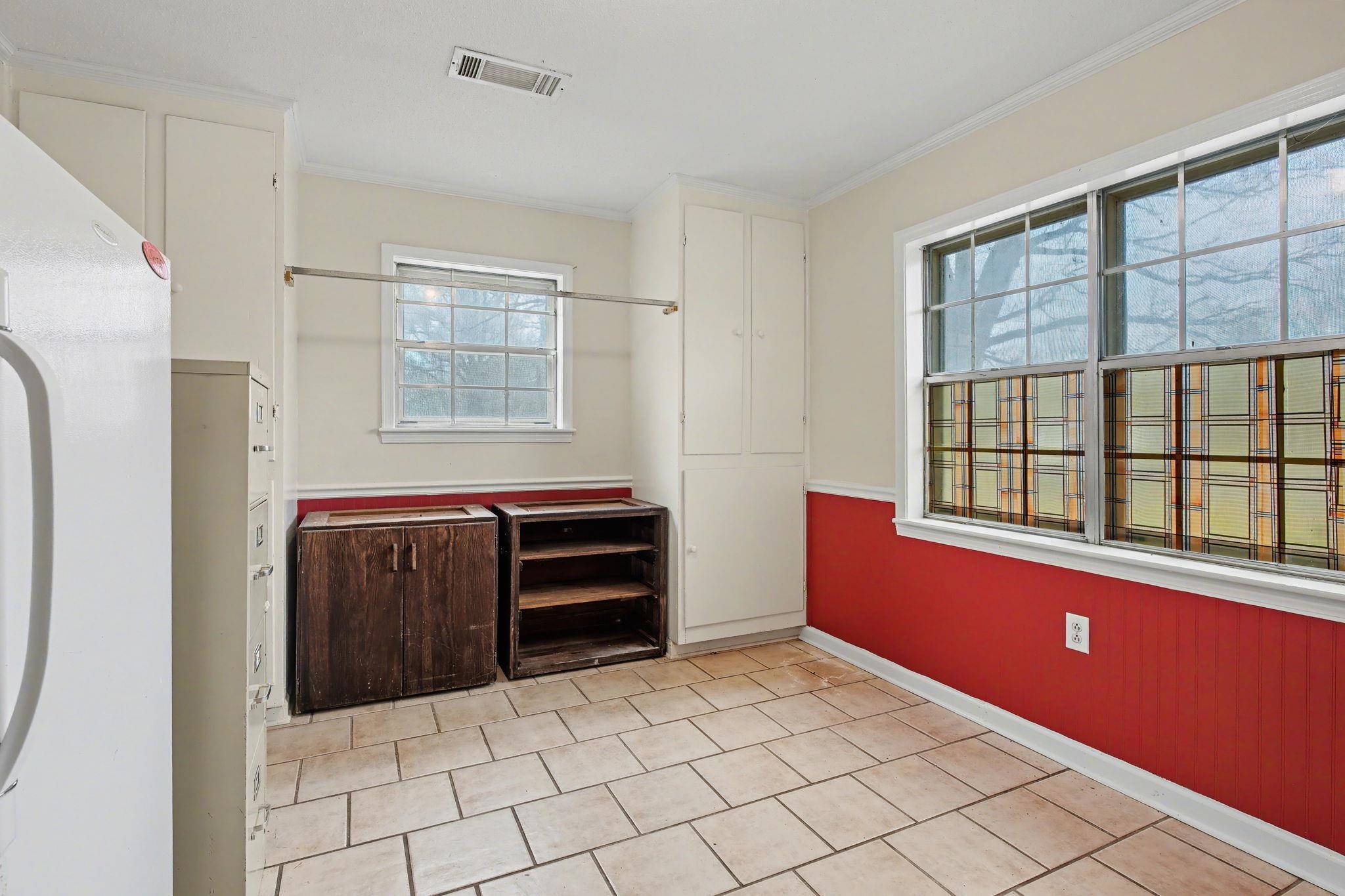 8768 Rocky Point Rd Property Photo 11