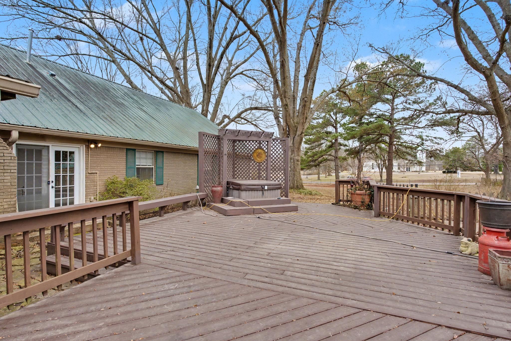 8768 Rocky Point Rd Property Photo 26