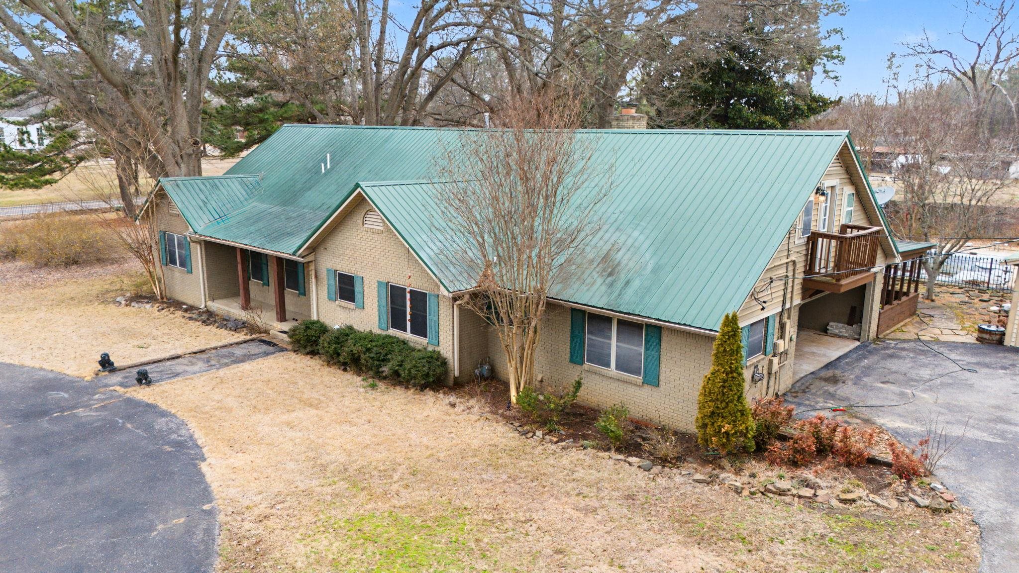 8768 Rocky Point Rd Property Photo 31