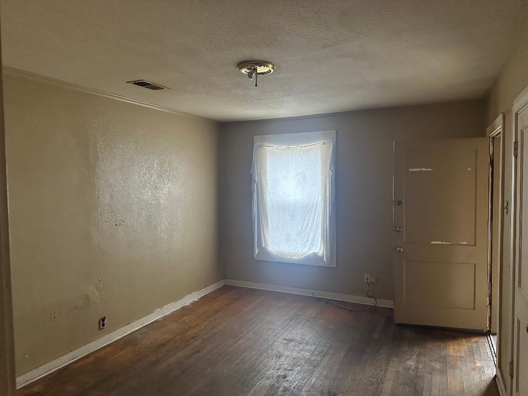 1737 S Trezevant St Property Photo 18