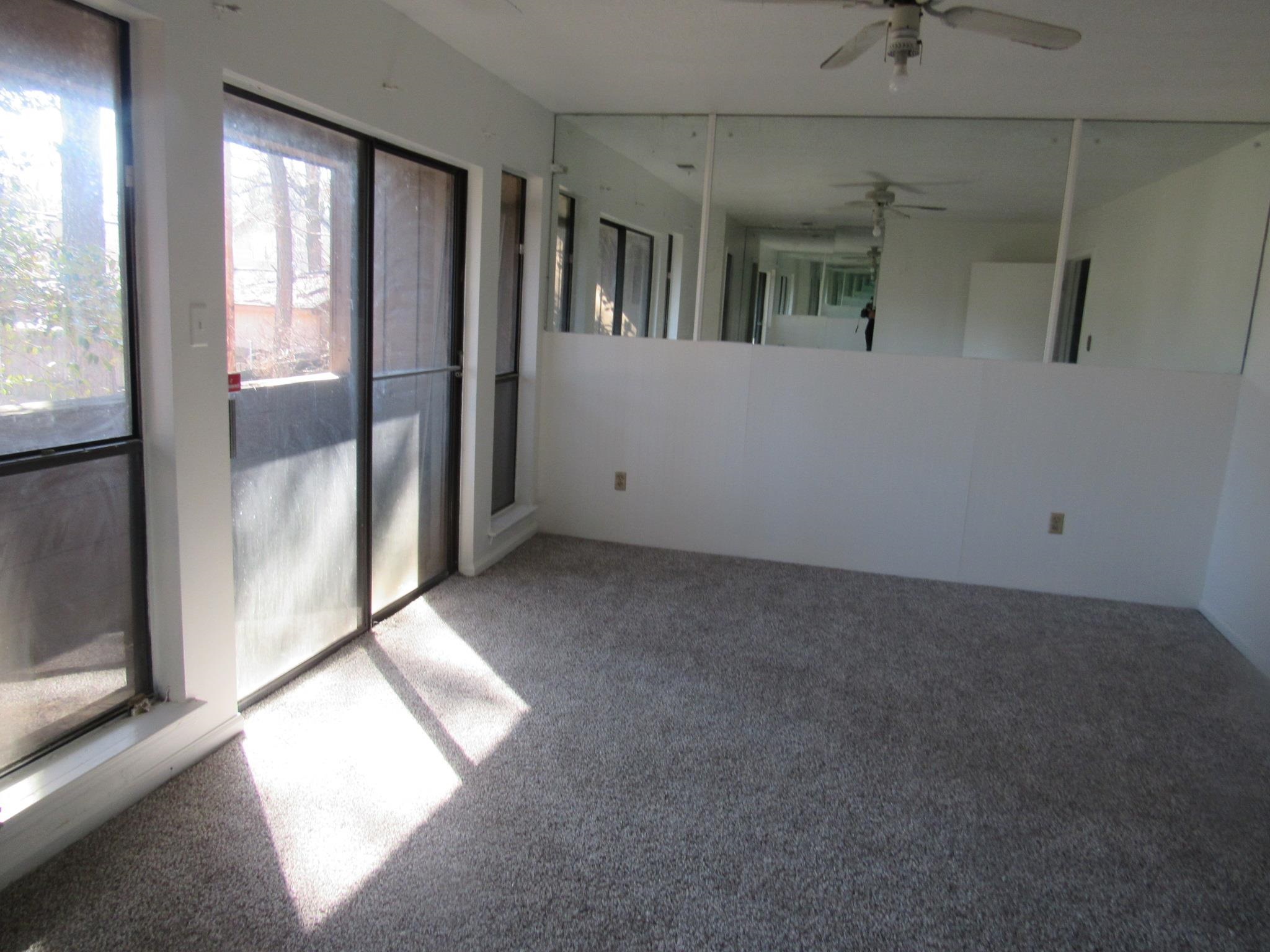 4040 Graham Oaks Ct 21 Property Photo 20