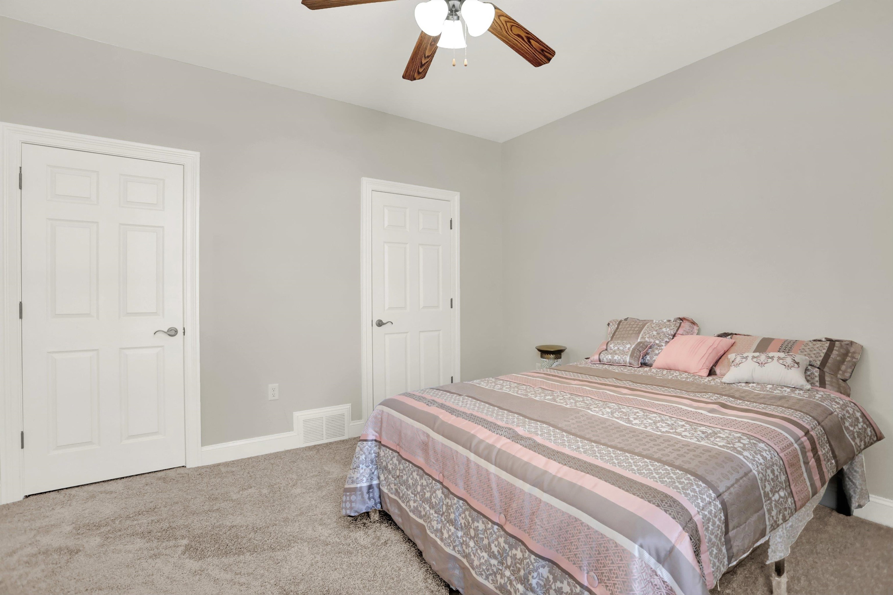 245 Amber Waves Ln Property Photo 16