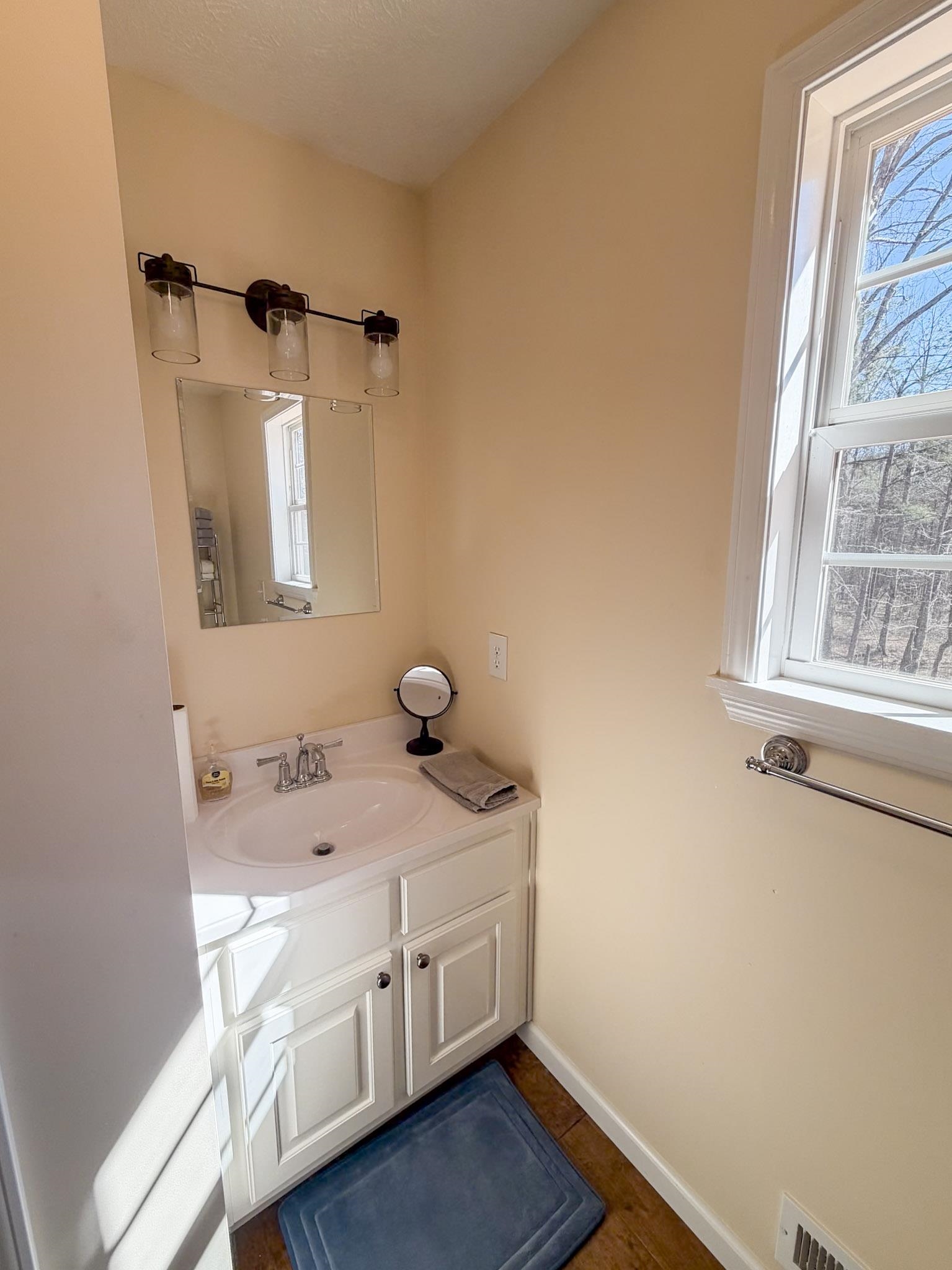 370 Cr 321 Rd Property Photo 14