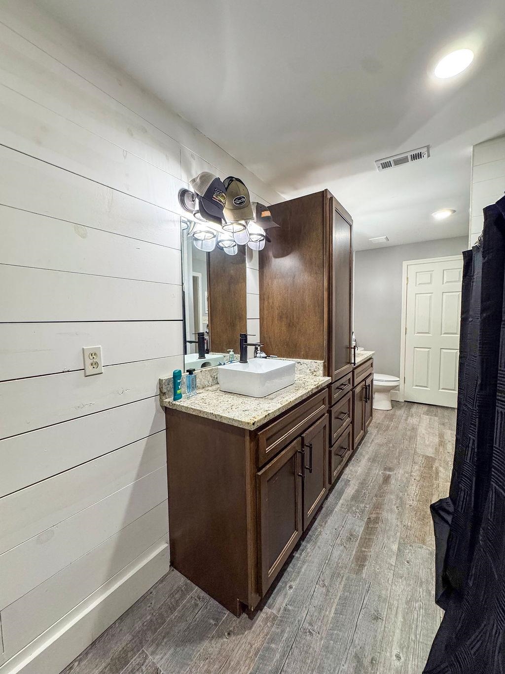 127 Walton Loop Rd Property Photo 18