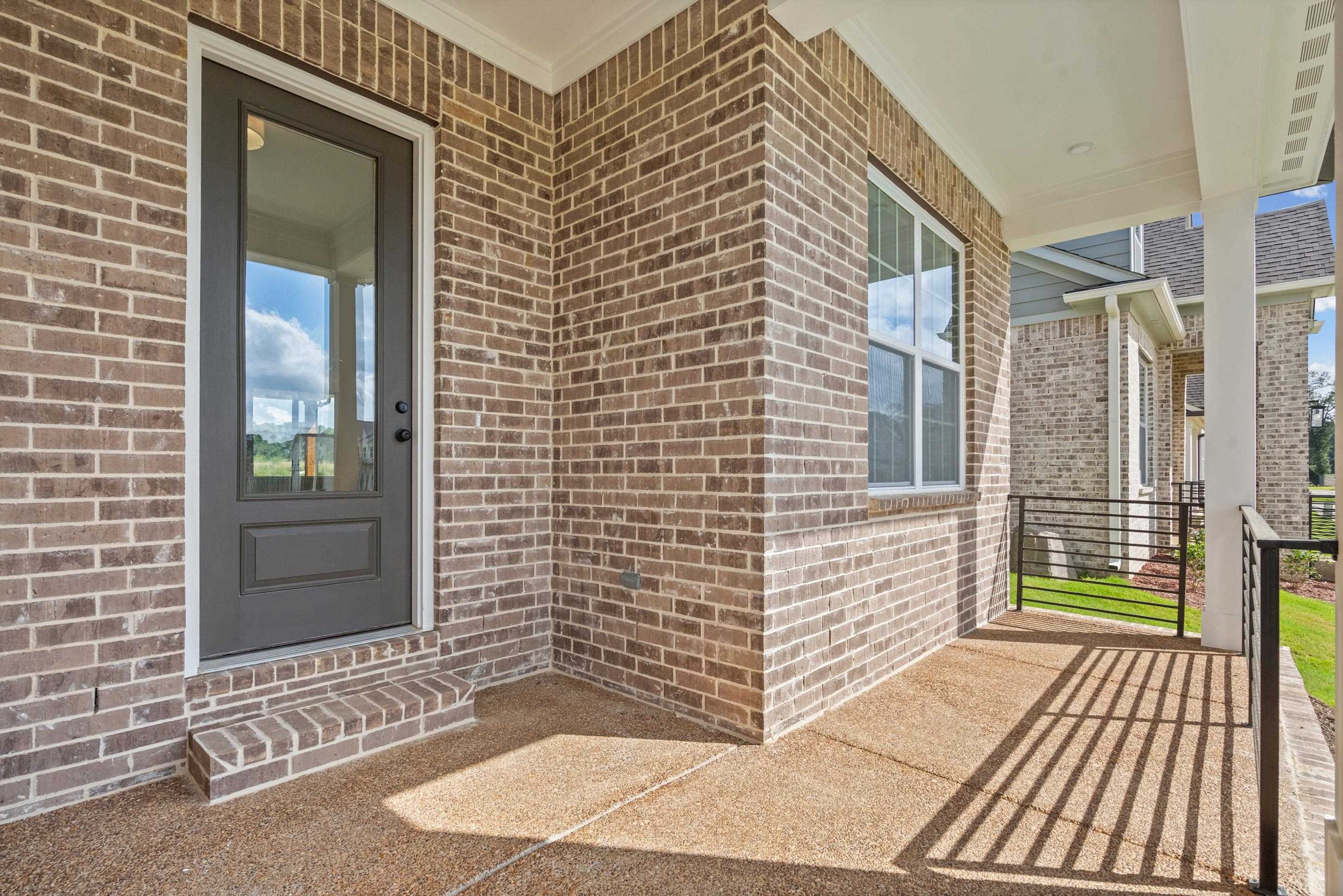 6874 Johnstown Ln Property Photo 3