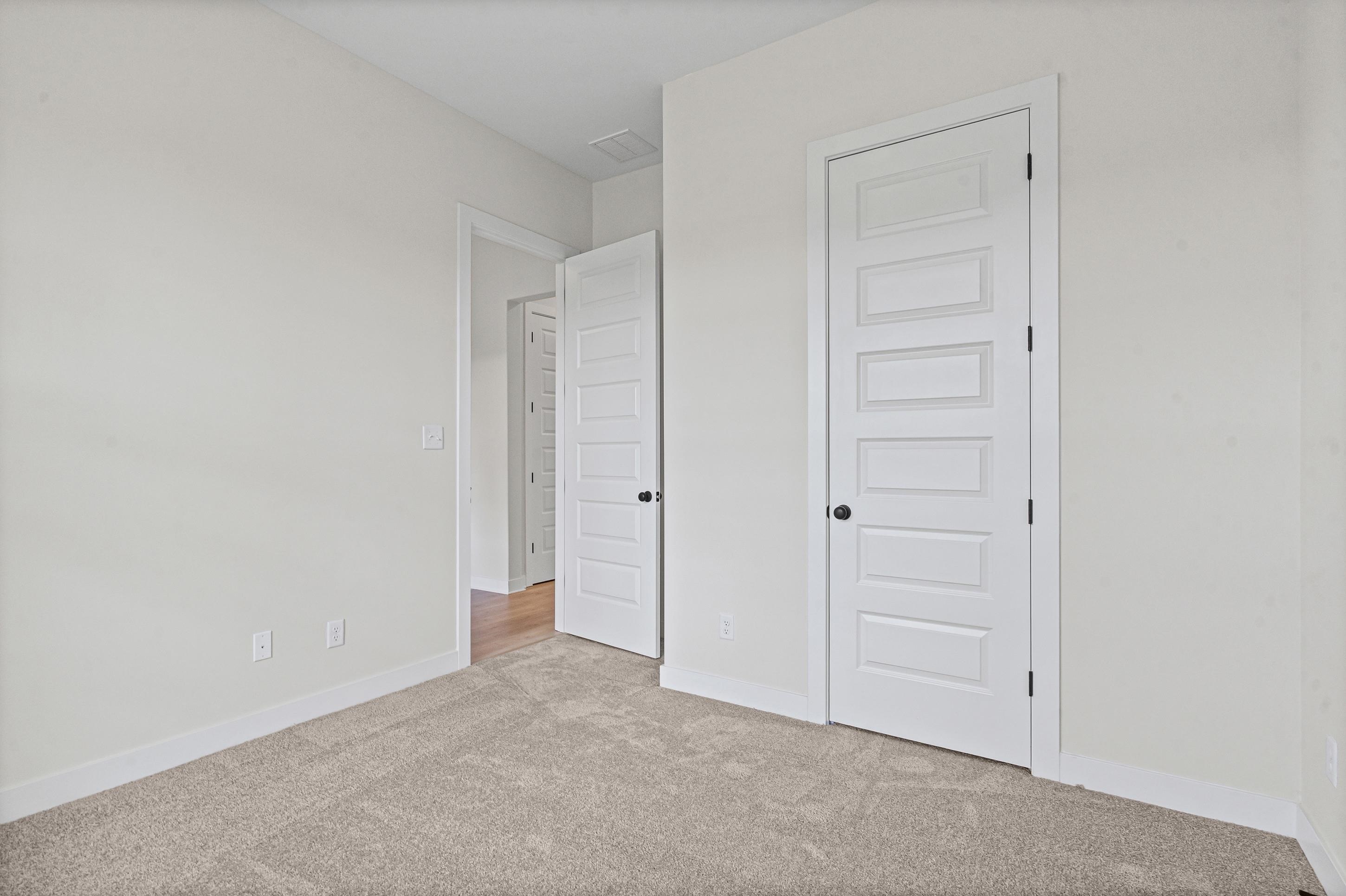 6874 Johnstown Ln Property Photo 11