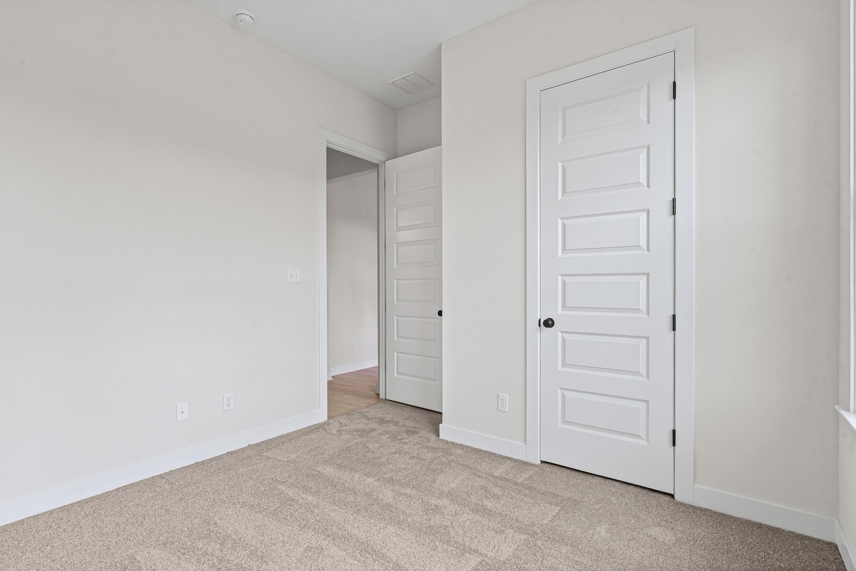6874 Johnstown Ln Property Photo 13
