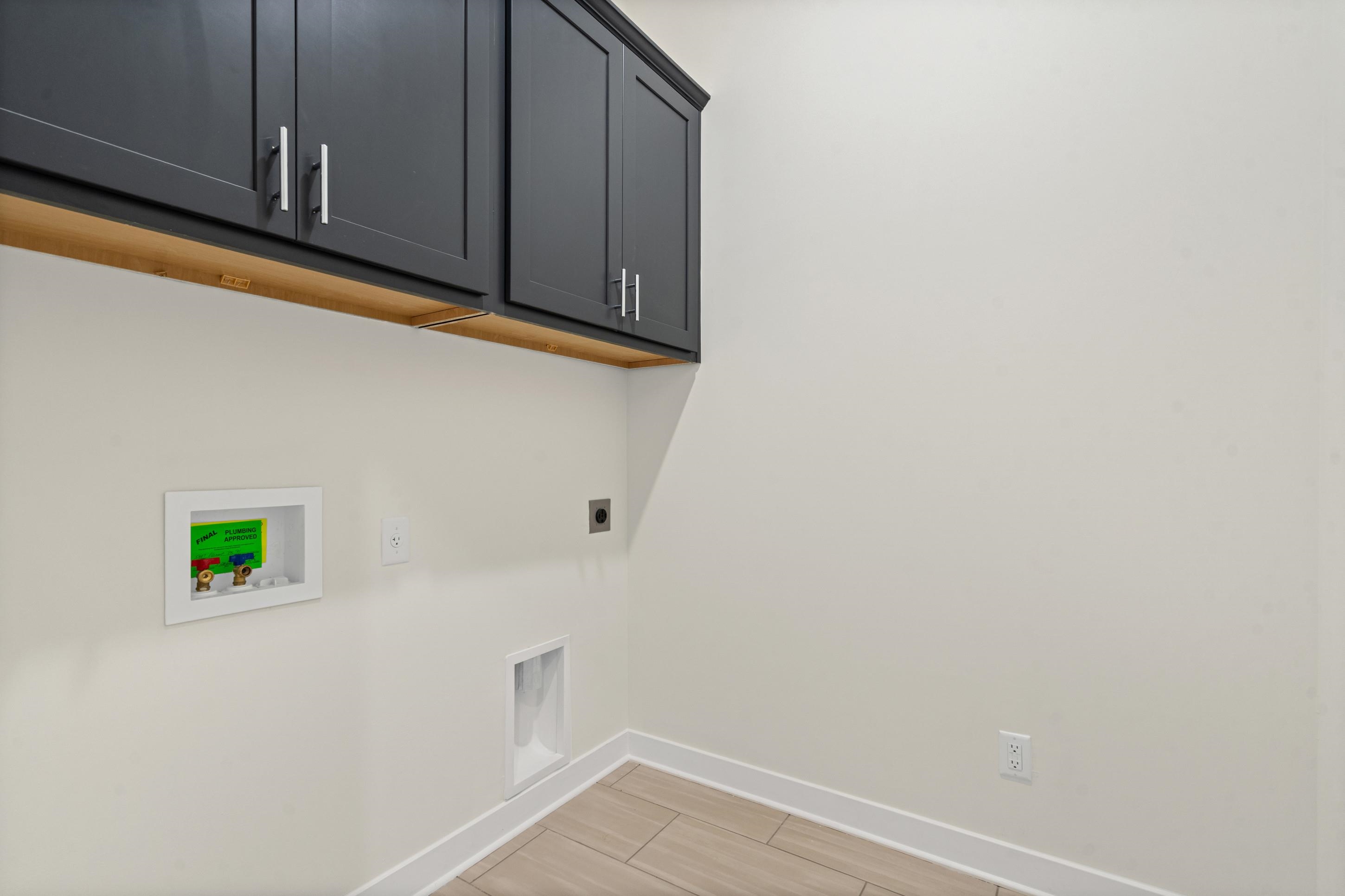 5687 Pleasant Park Pl Property Photo 21