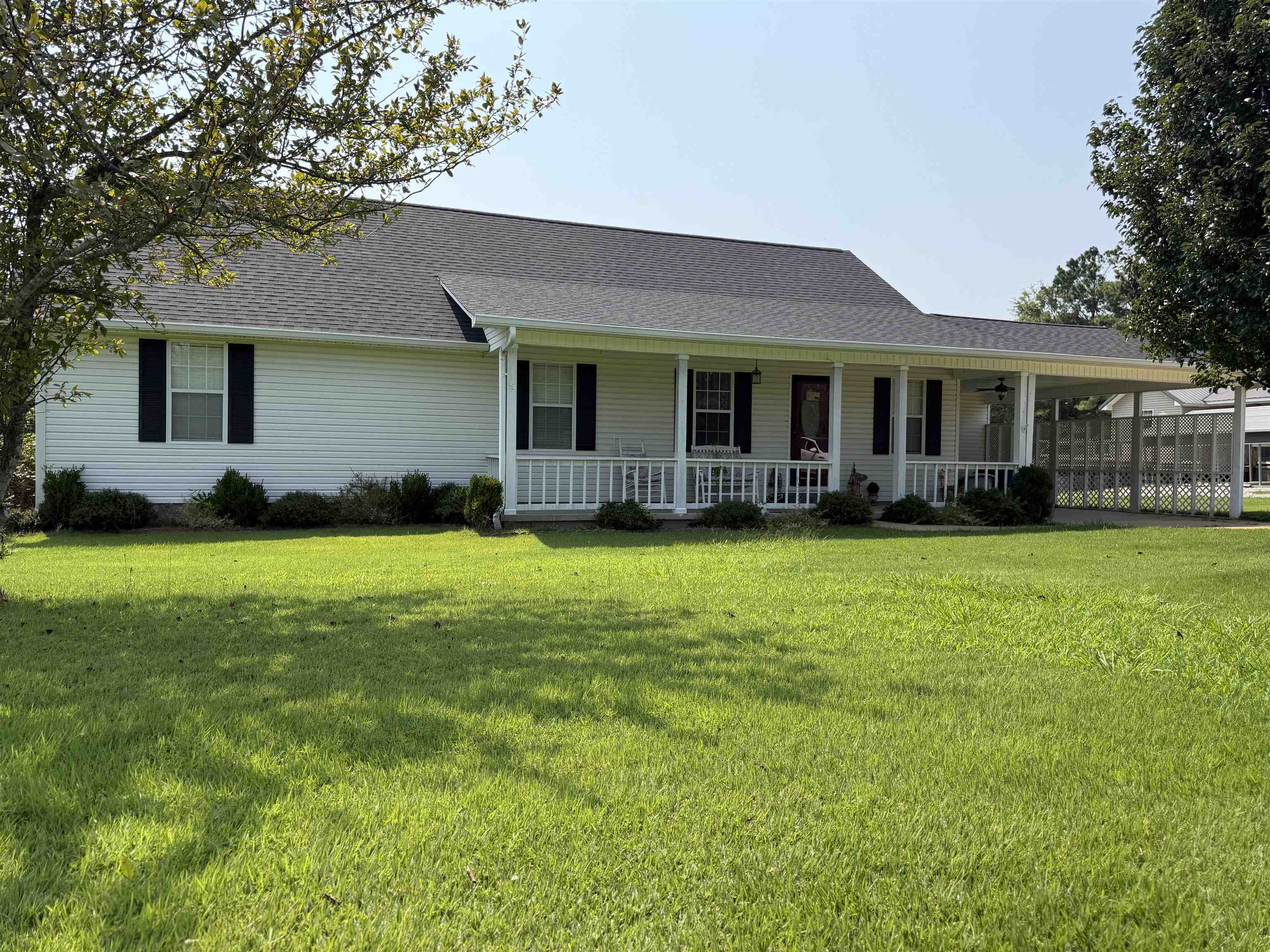 105 Fiesta Cv Property Photo 3