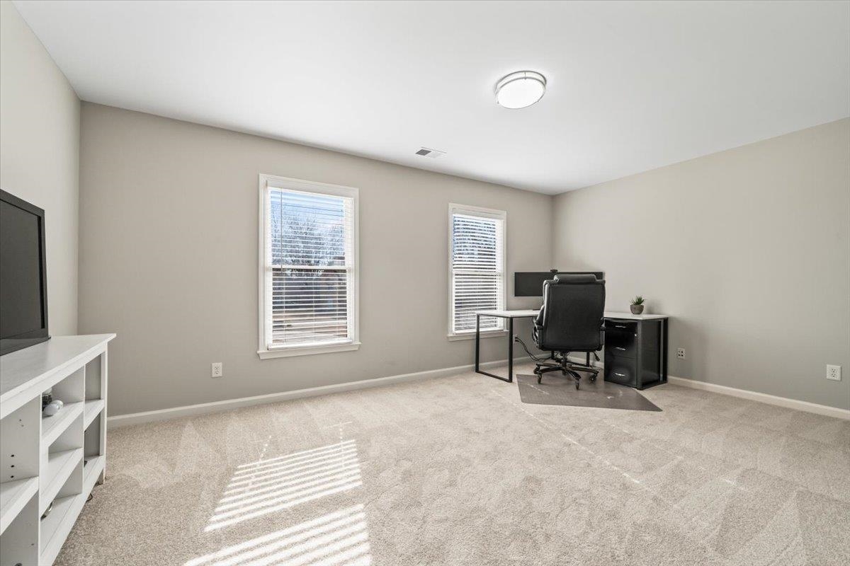 1804 Lisson Cv Property Photo 19