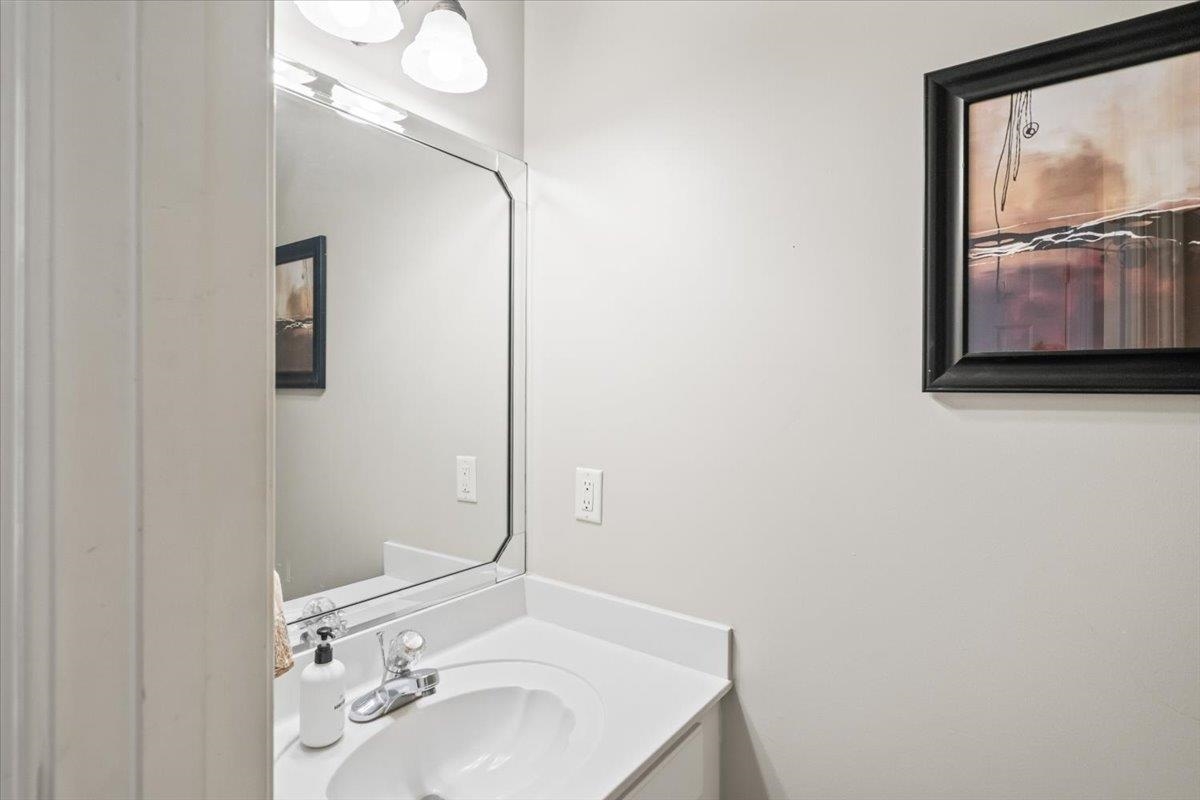 1804 Lisson Cv Property Photo 24