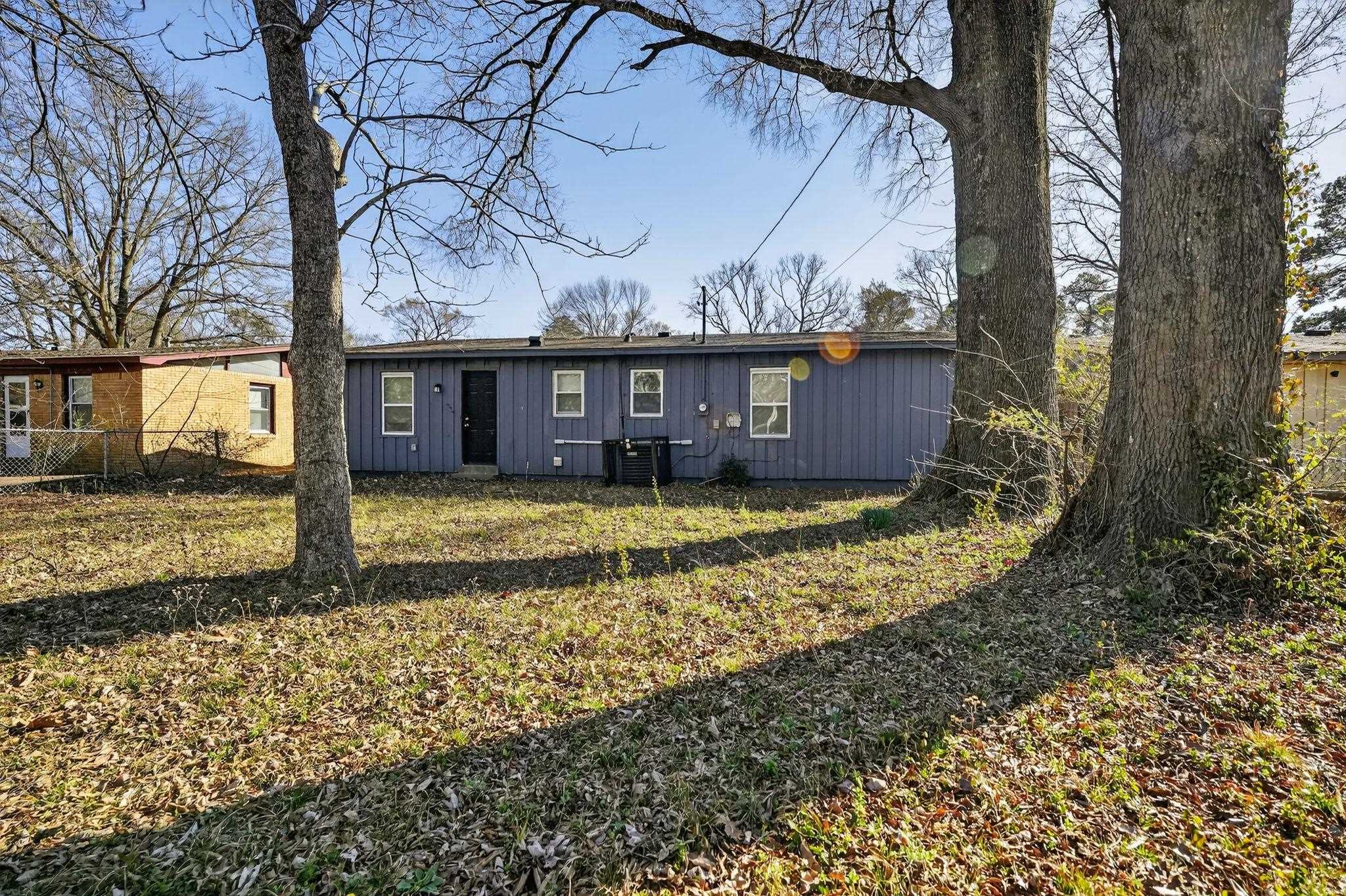 1568 Gowan Dr Property Photo 1