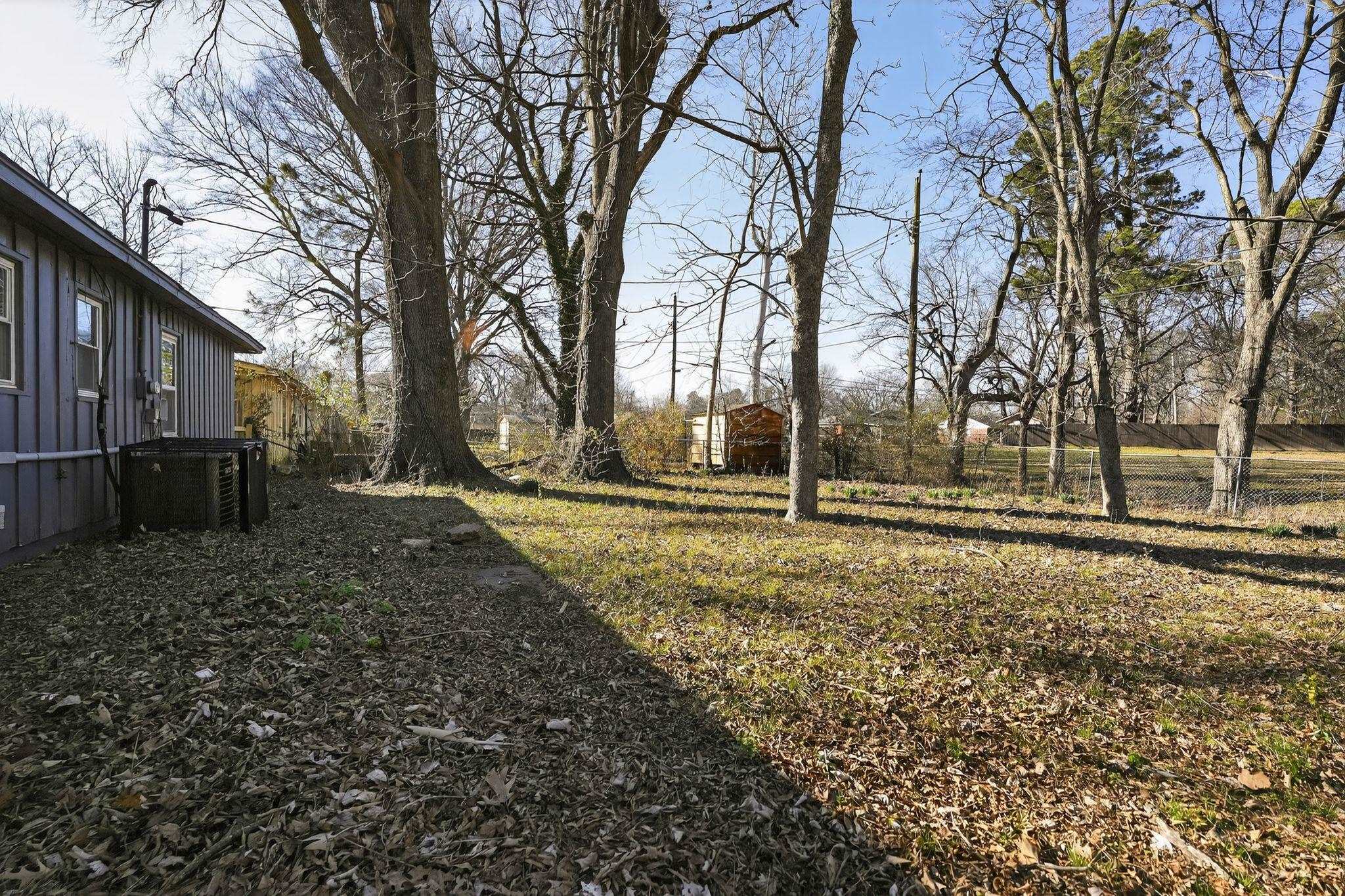 1568 Gowan Dr Property Photo 4