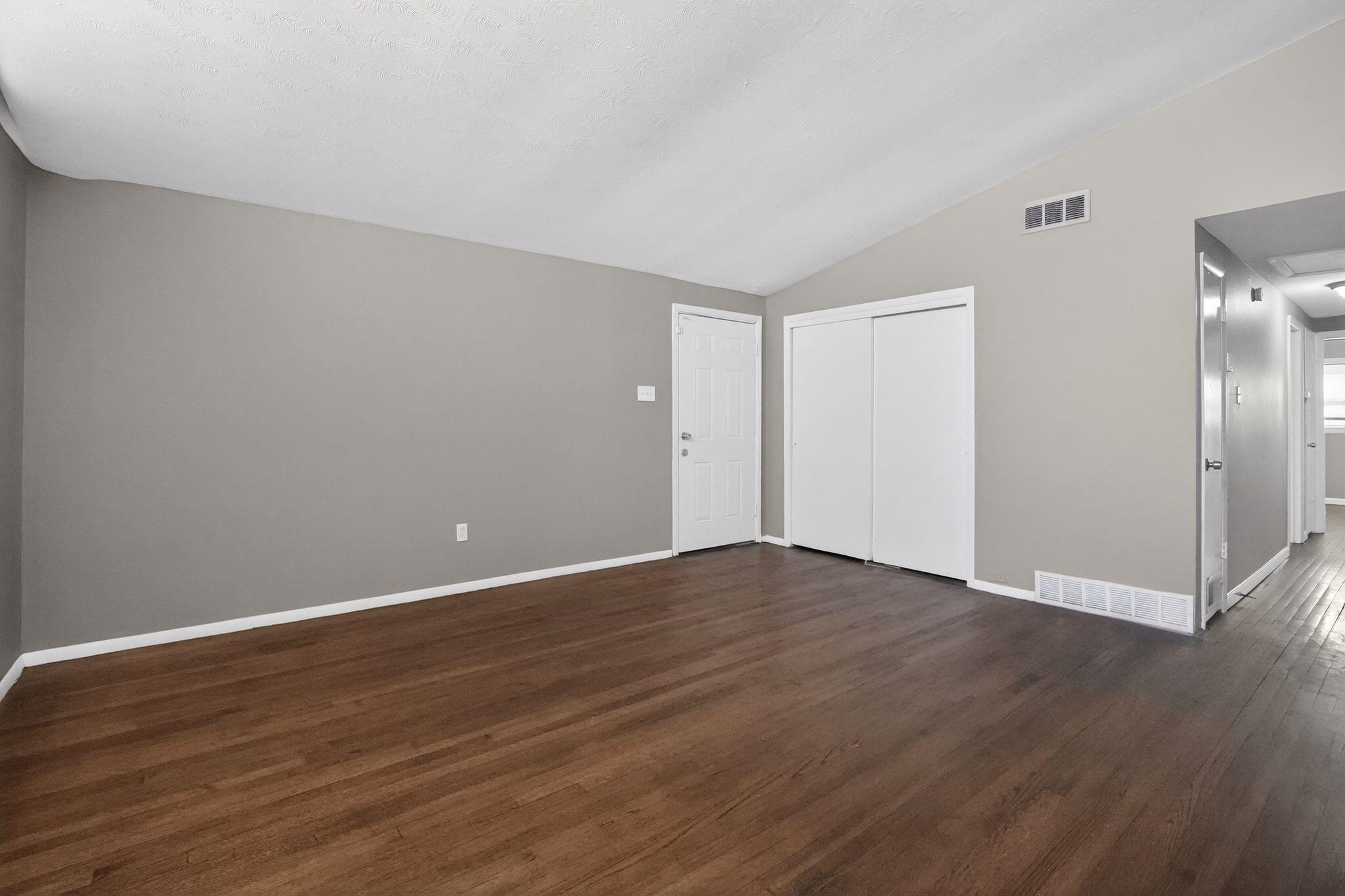 1568 Gowan Dr Property Photo 25
