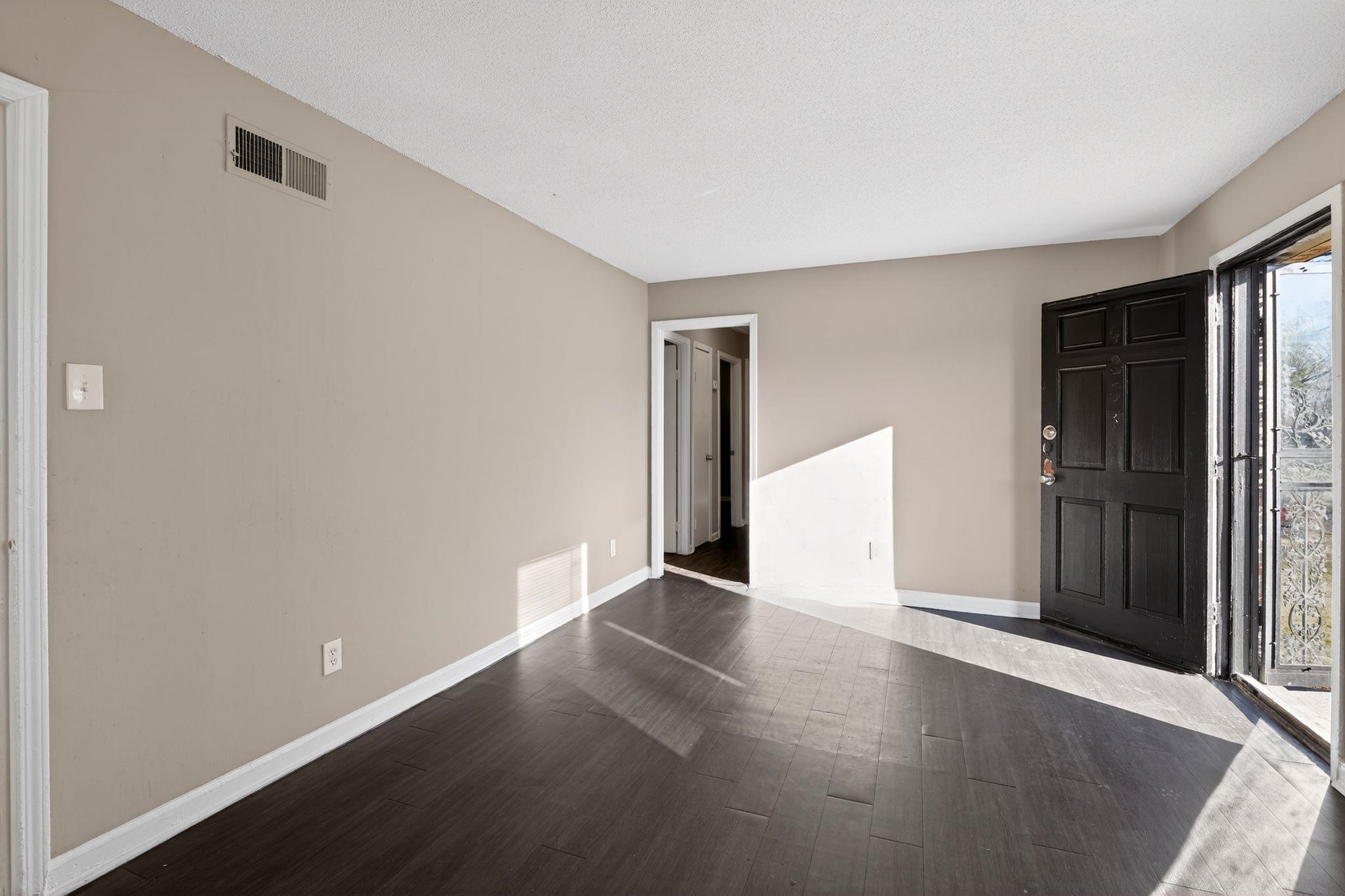 4265 Falcon Cv Property Photo 10