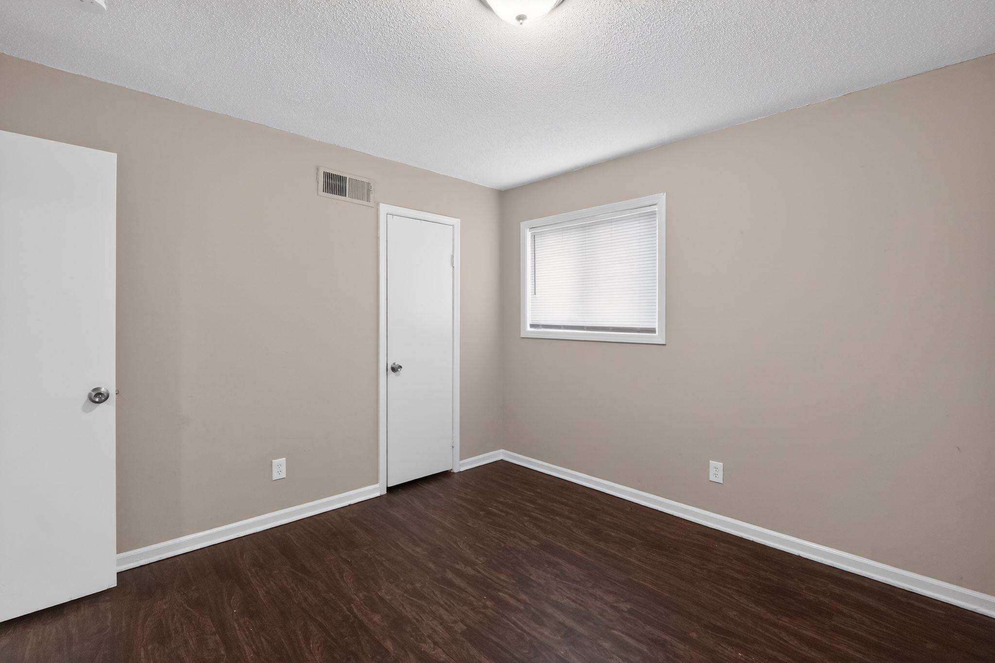 4265 Falcon Cv Property Photo 27