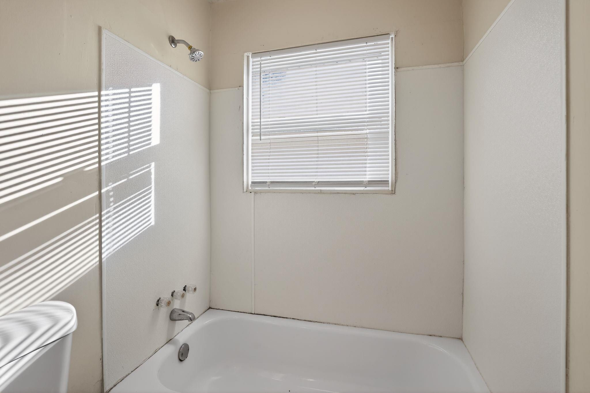 4265 Falcon Cv Property Photo 29