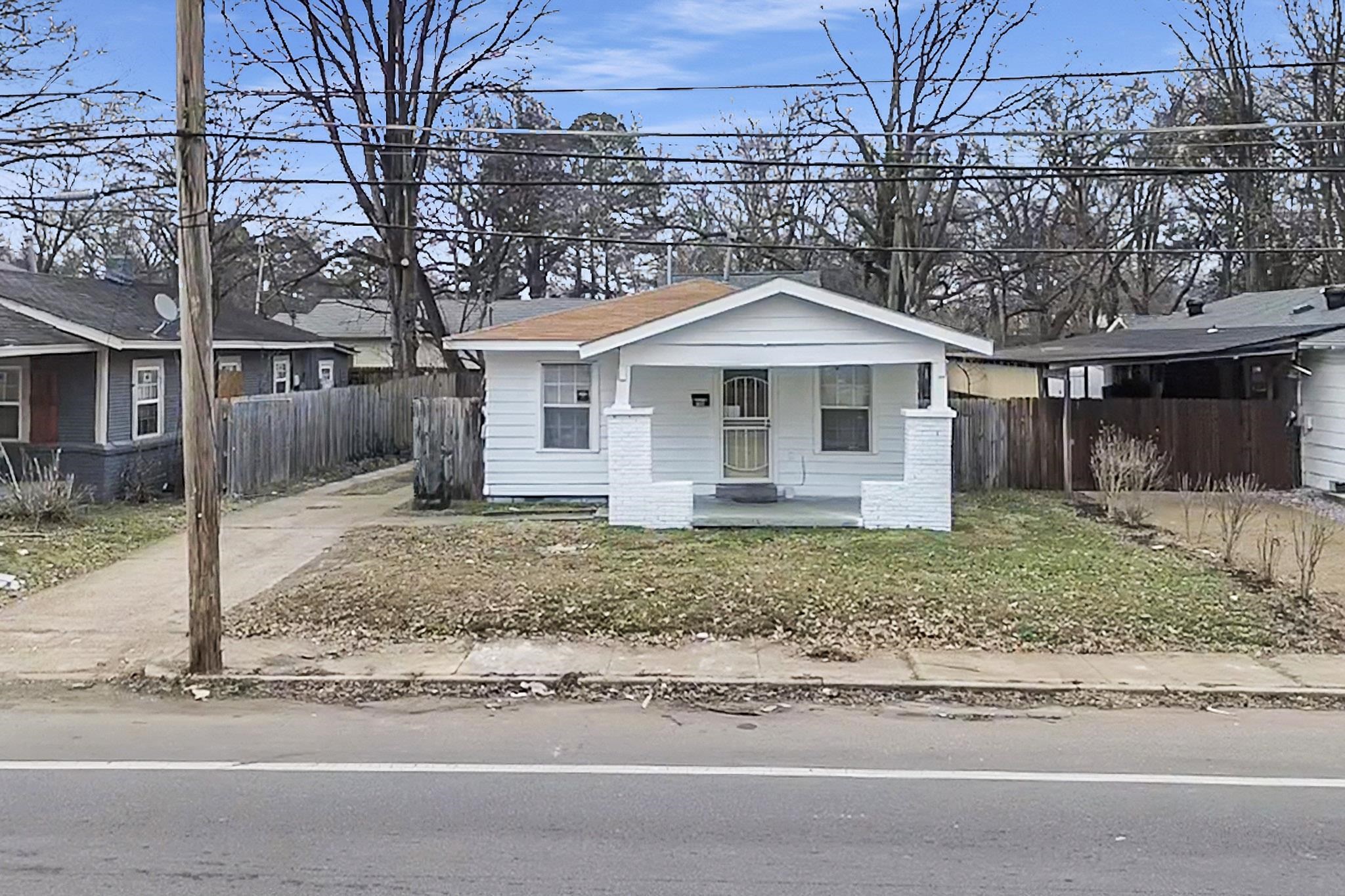 724 N Holmes St Property Photo 1