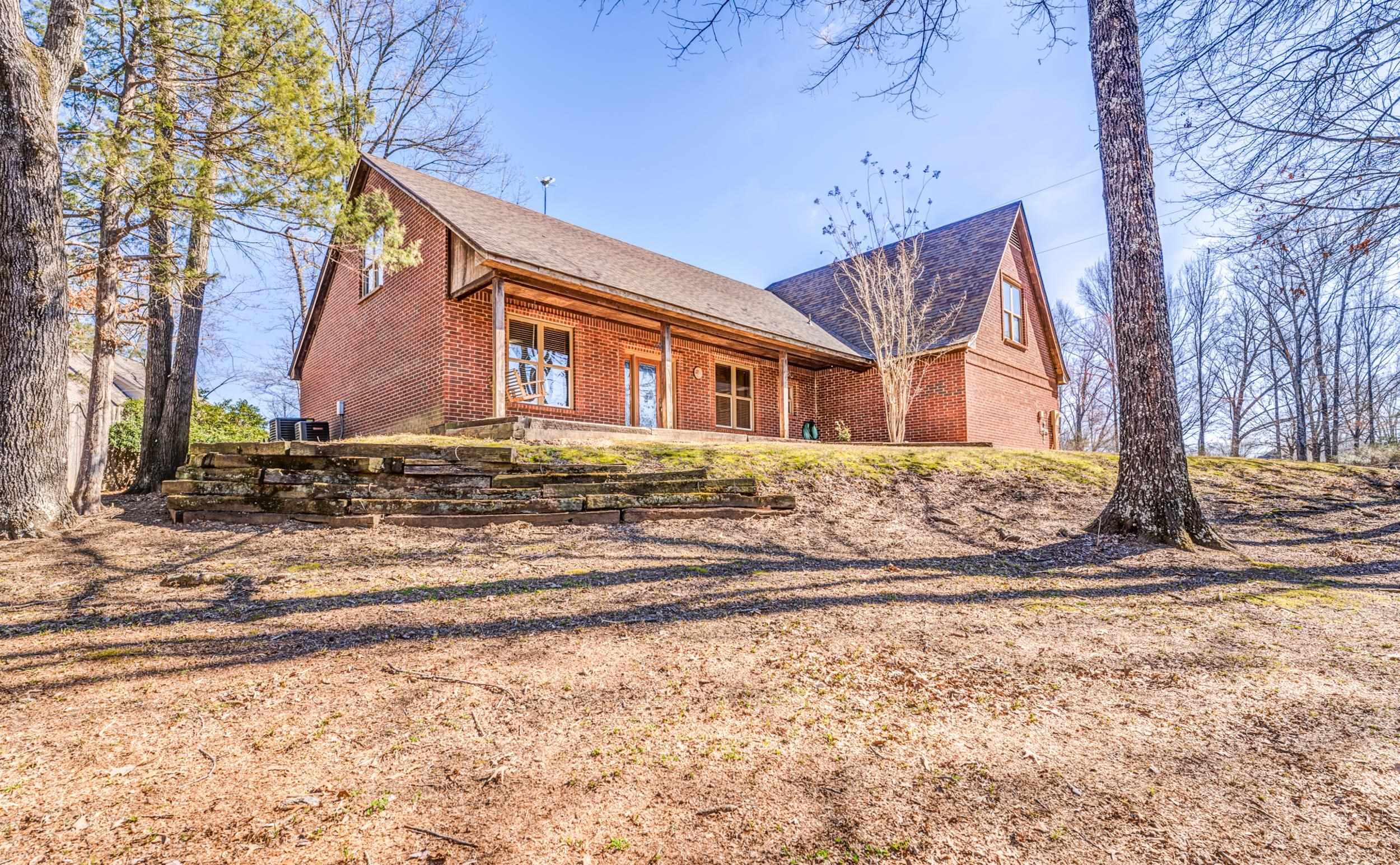 50 Breezy Meadows Cv Property Photo 2