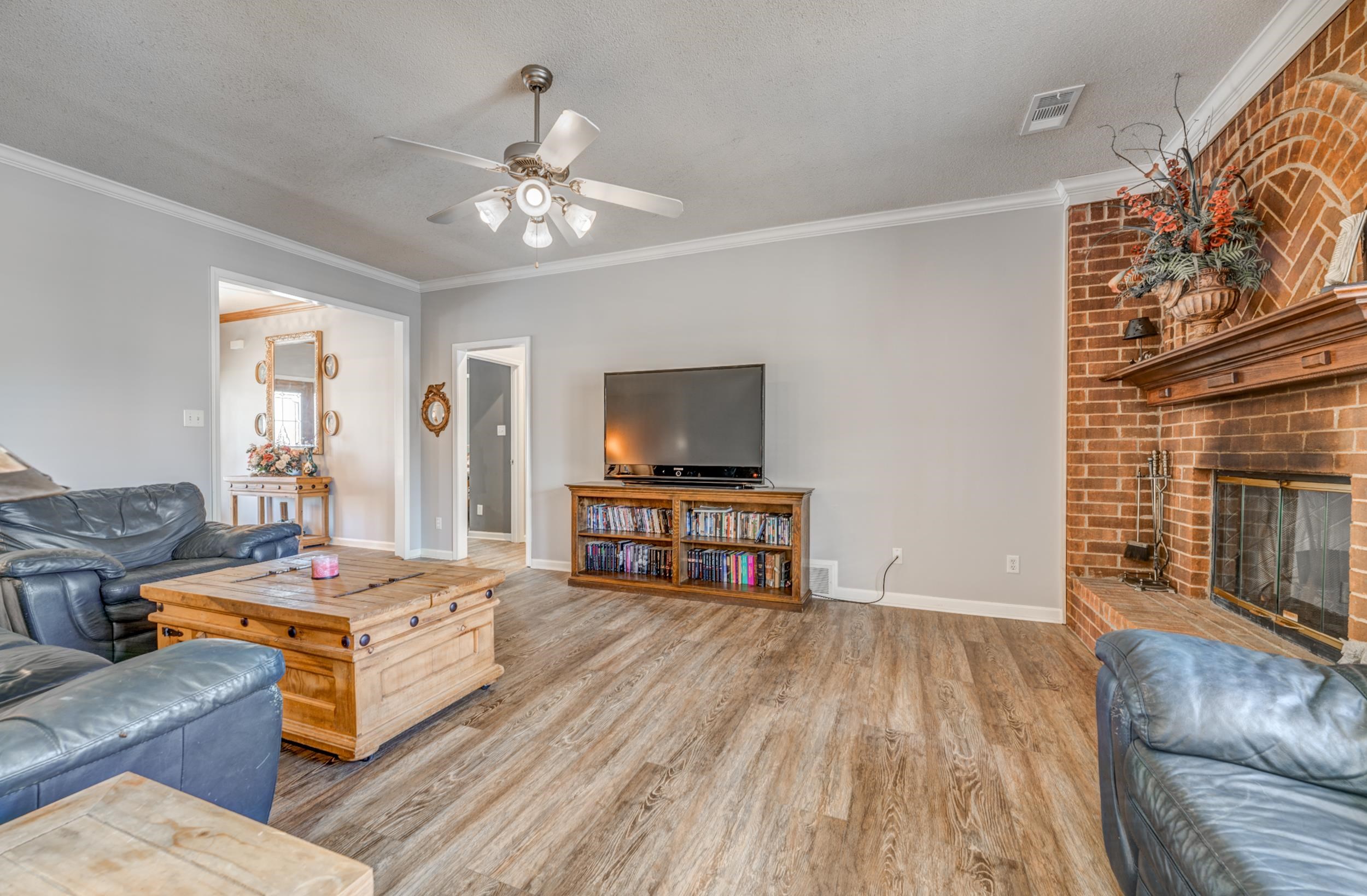 50 Breezy Meadows Cv Property Photo 14