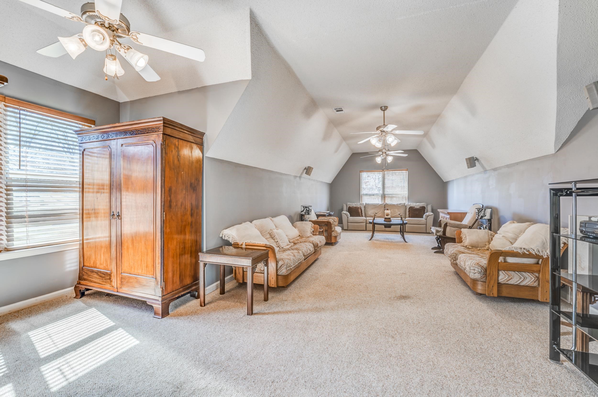 50 Breezy Meadows Cv Property Photo 33