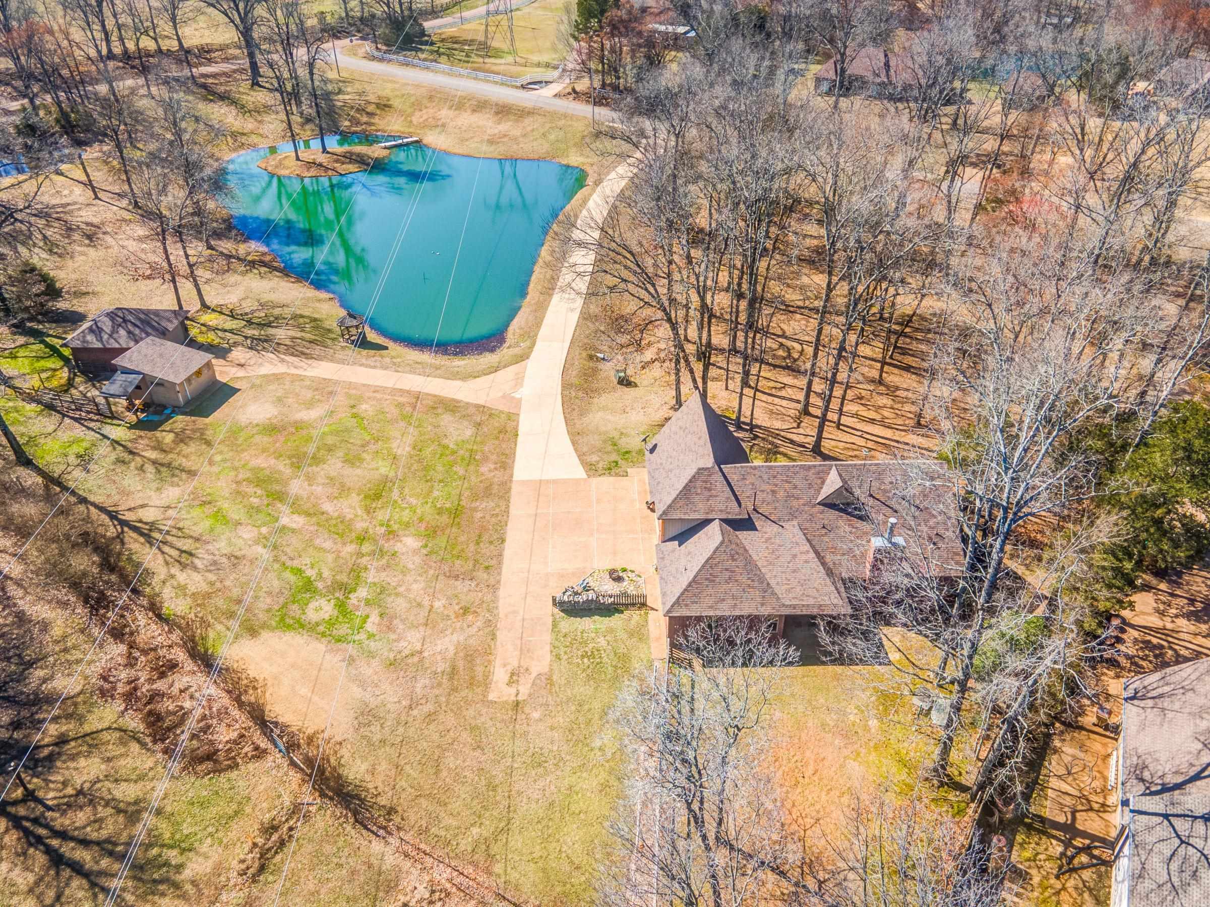 50 Breezy Meadows Cv Property Photo 40