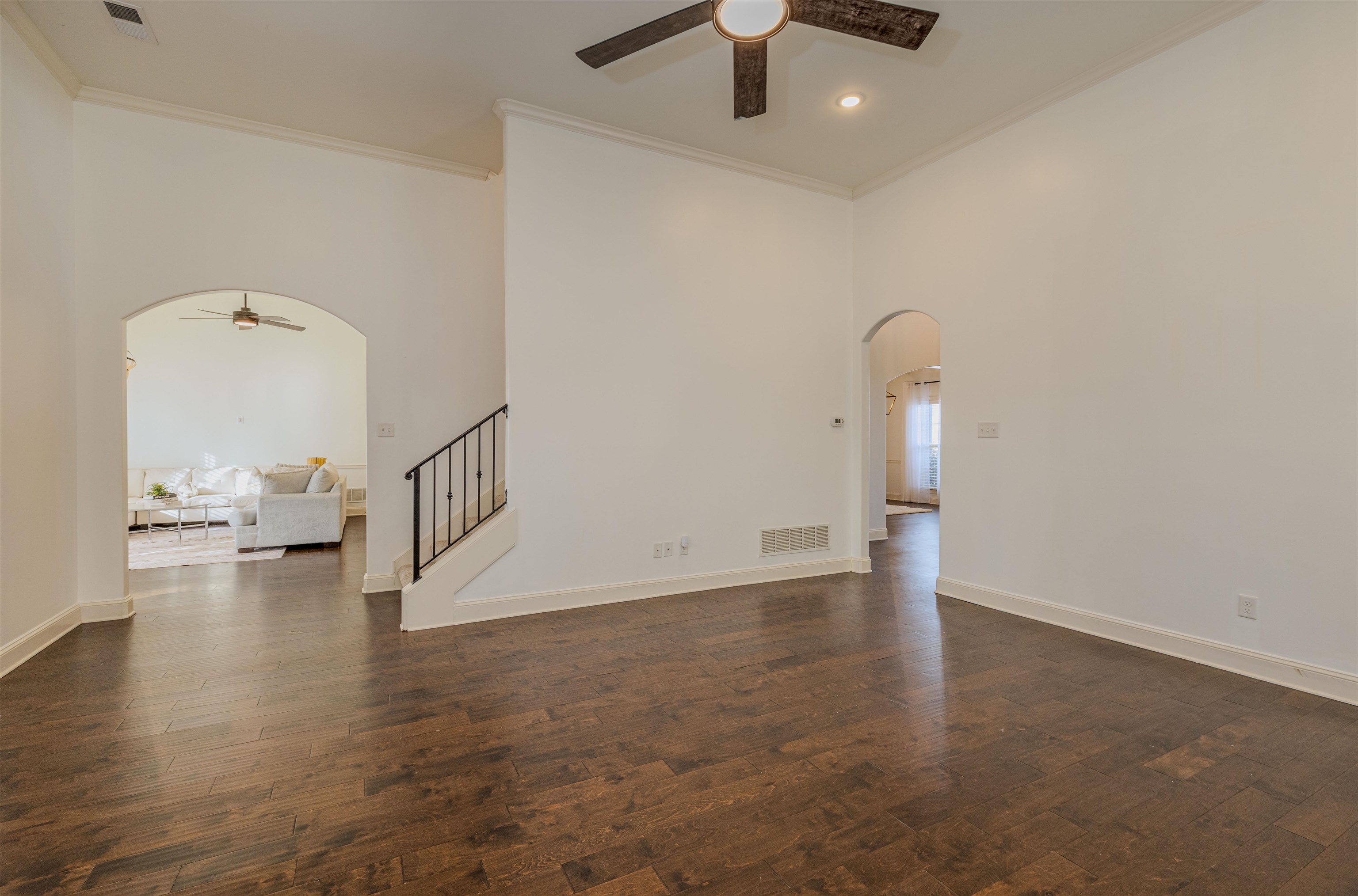 6261 Longmire Loop W Property Photo 6