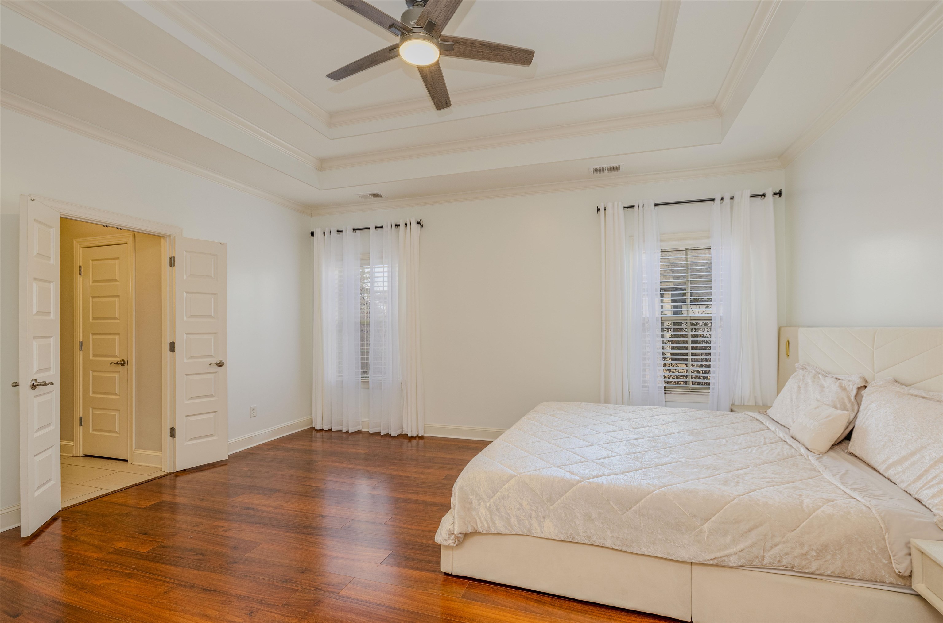 6261 Longmire Loop W Property Photo 14