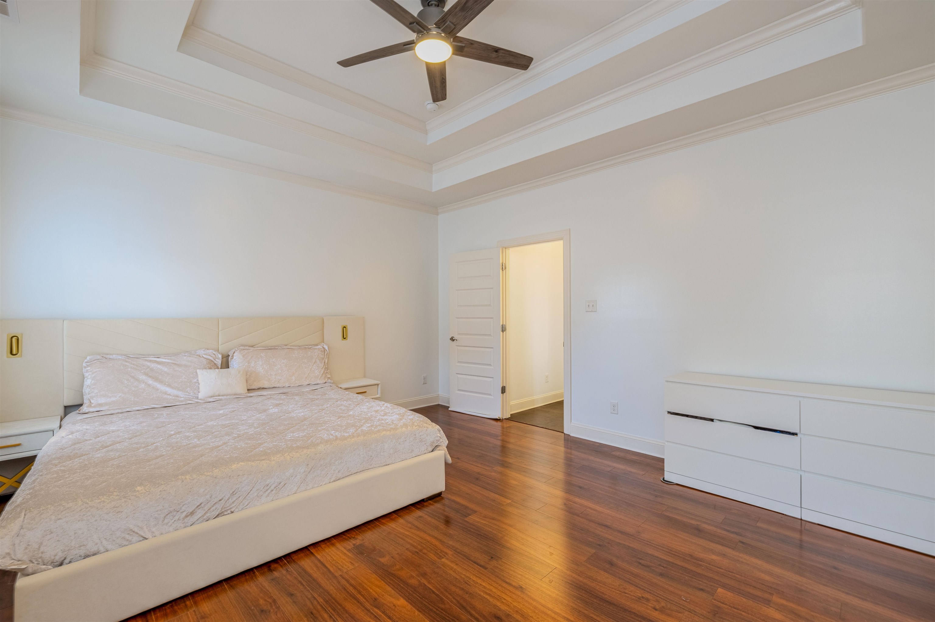 6261 Longmire Loop W Property Photo 15