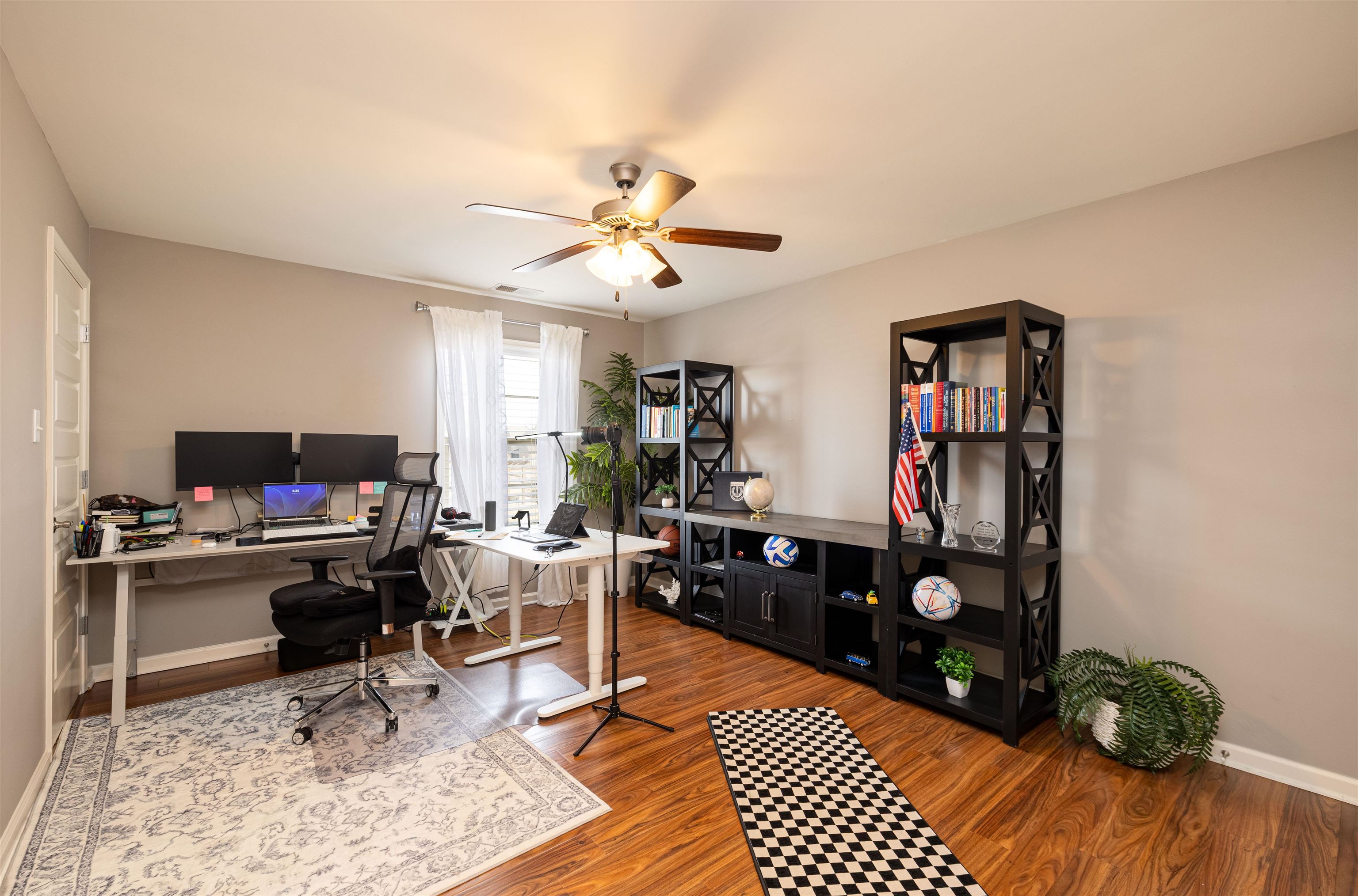 6261 Longmire Loop W Property Photo 21