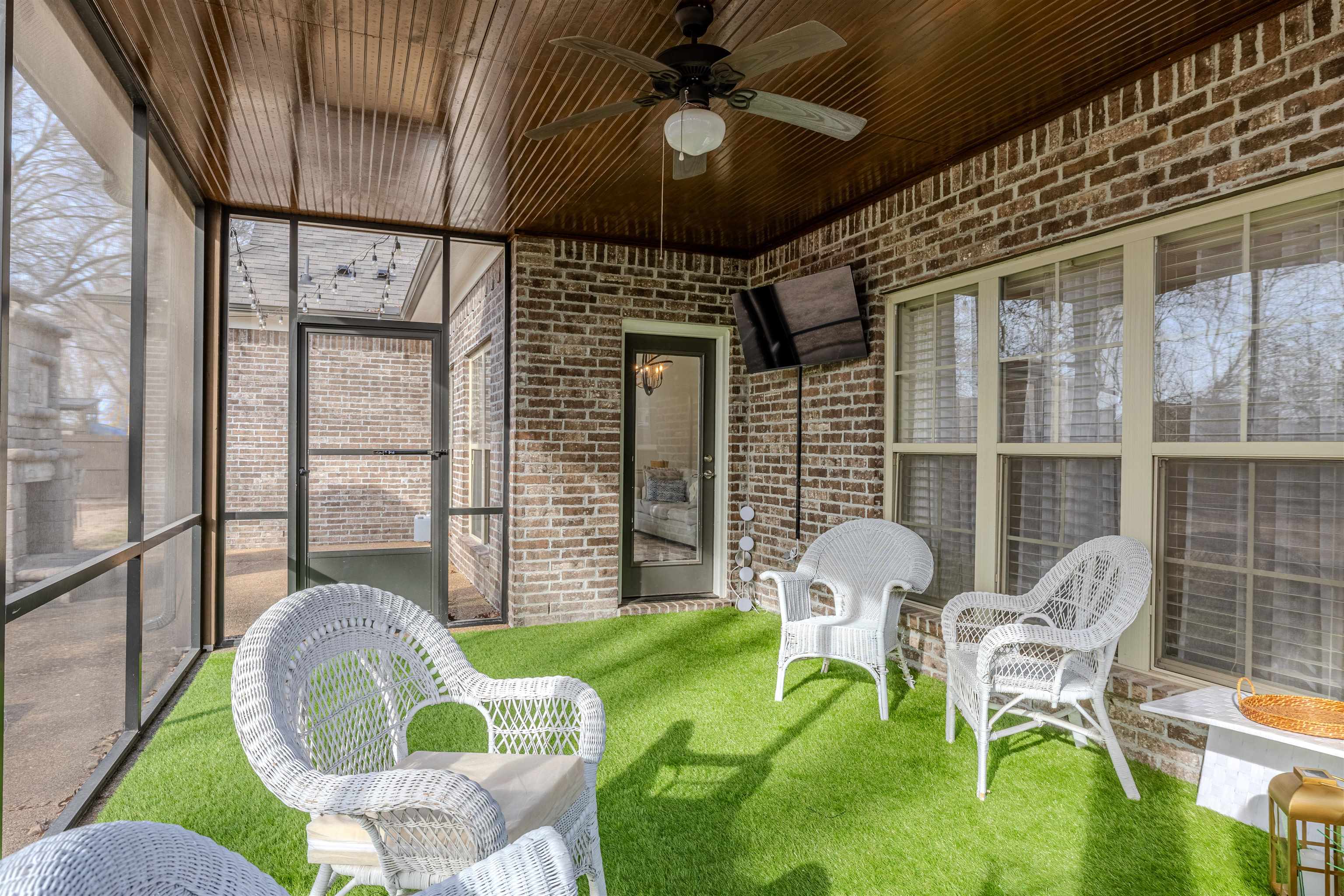 6261 Longmire Loop W Property Photo 31
