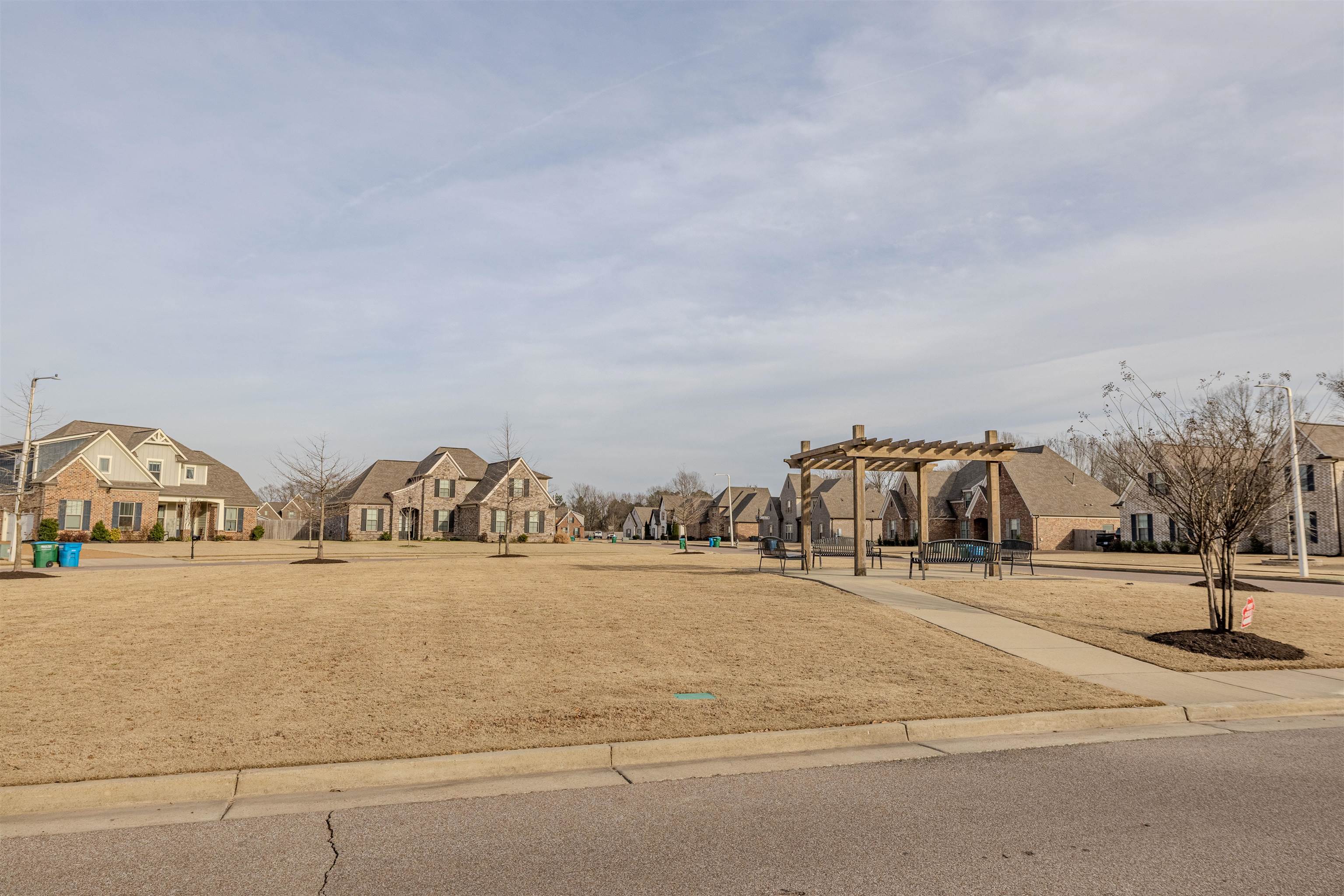 6261 Longmire Loop W Property Photo 36