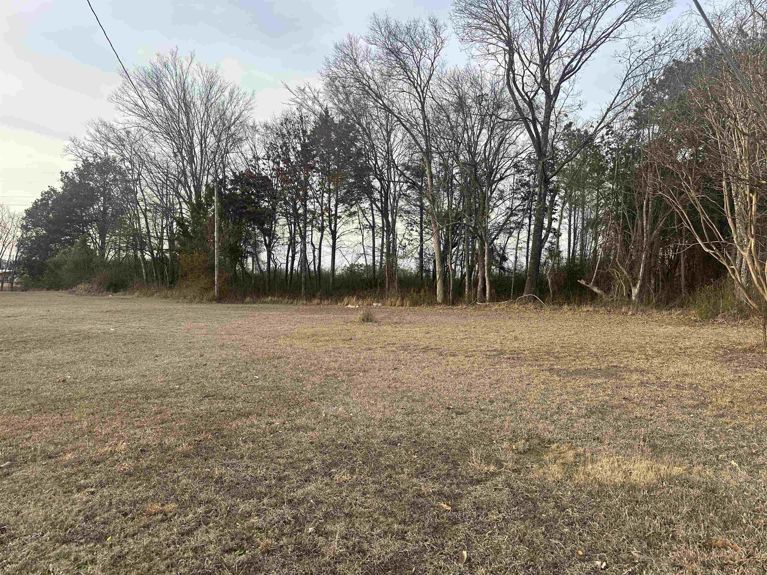654 Main St E Property Photo 6