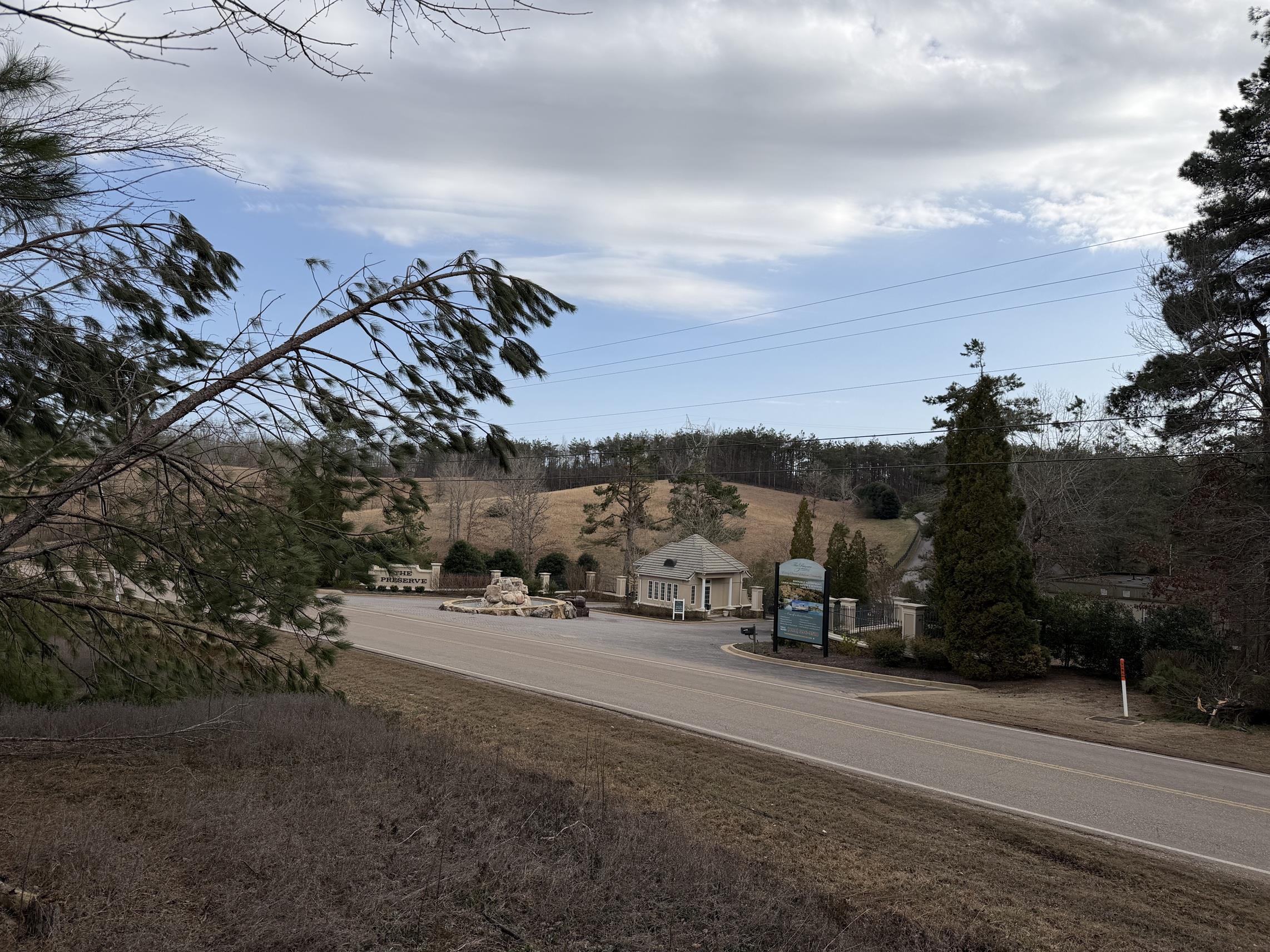 3 Pyburn Dr Property Photo 6