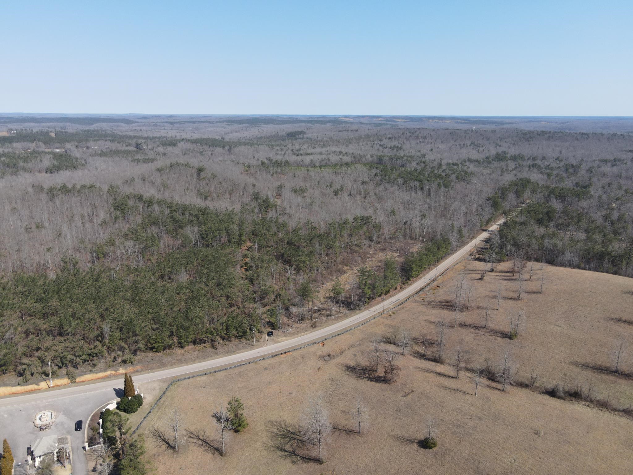 4 Pyburn Dr Property Photo 5